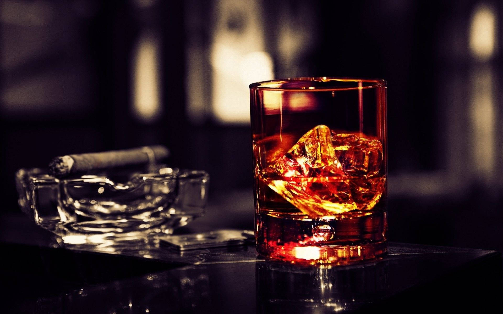 amber whiskey, ice, cigar, Full HD Desktop Wallpaper