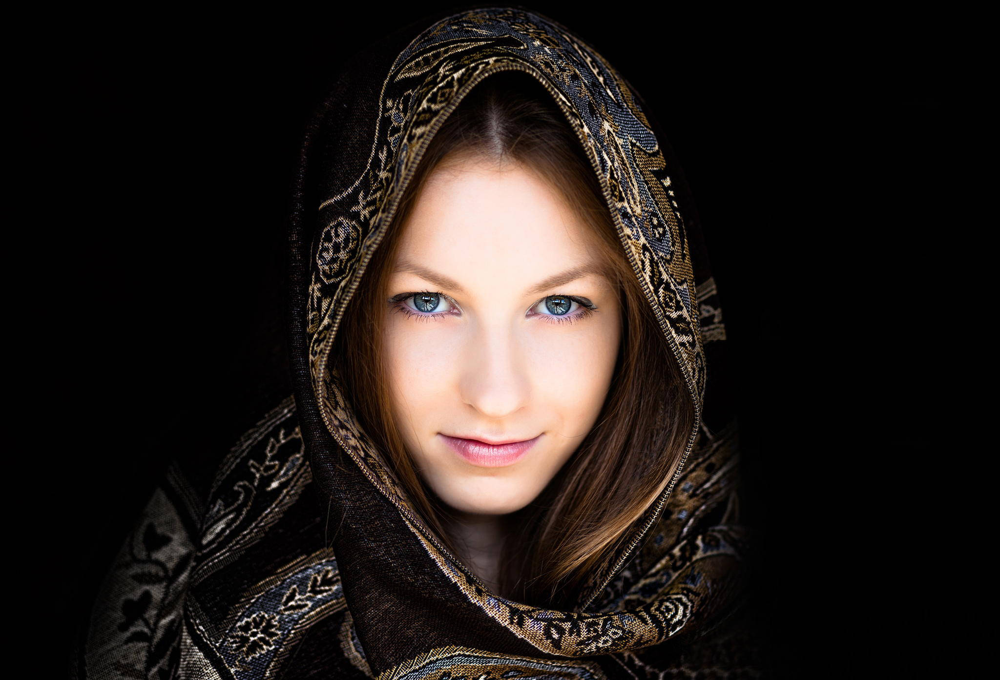 Beautiful Face, shawl scarf, striking blue eyes, Full HD Desktop Wallpaper