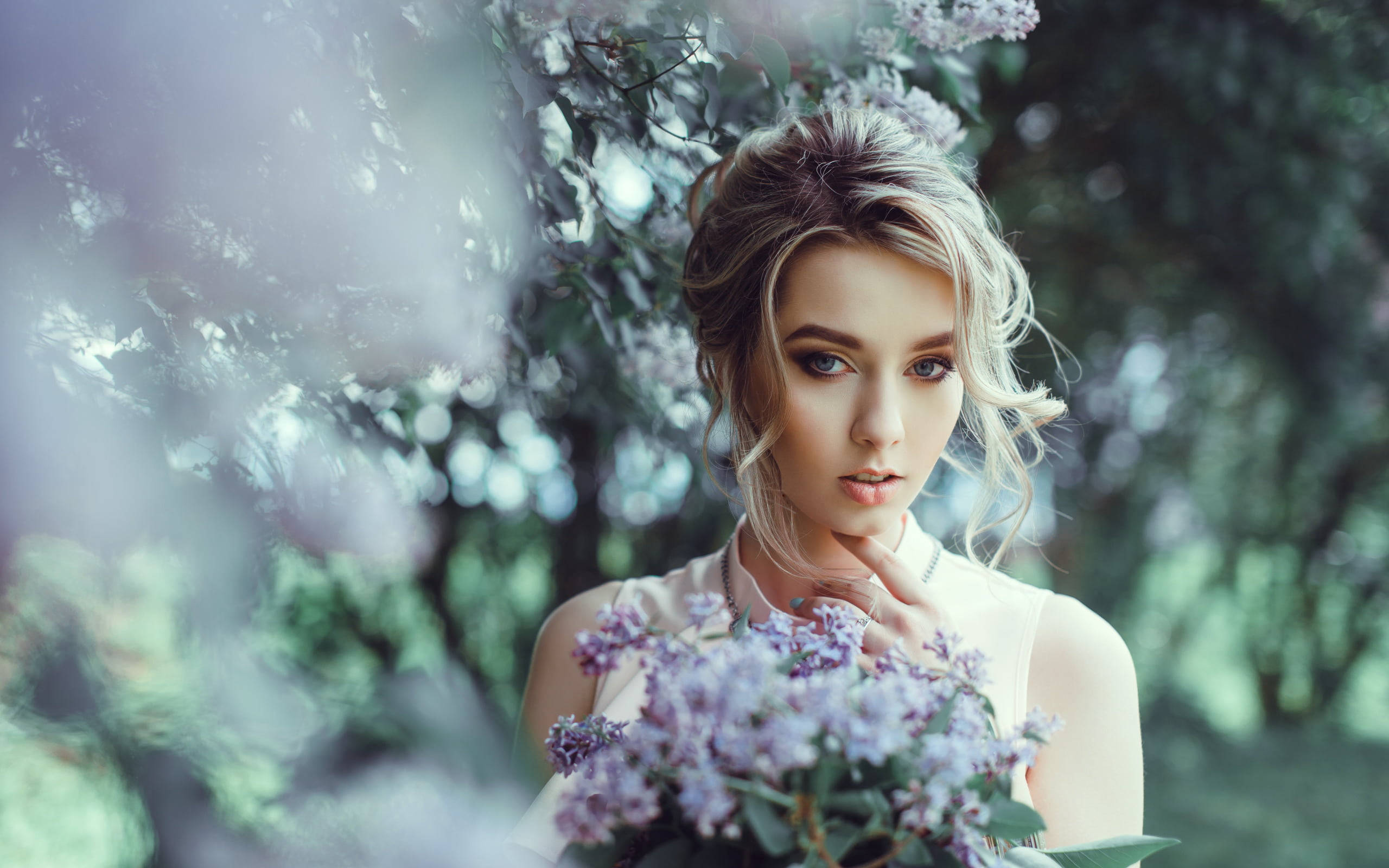 blonde hair, bouquet of purple lilacs, flowering tree, 2K Desktop Wallpaper