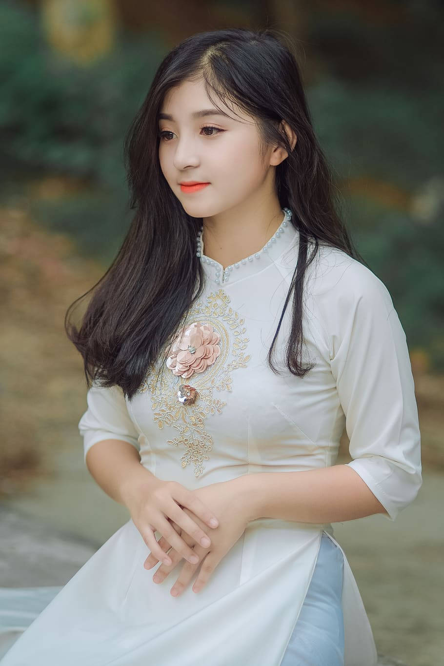 white traditional dress, floral embroidery, softly blurred natural setting, HD Phone Wallpaper