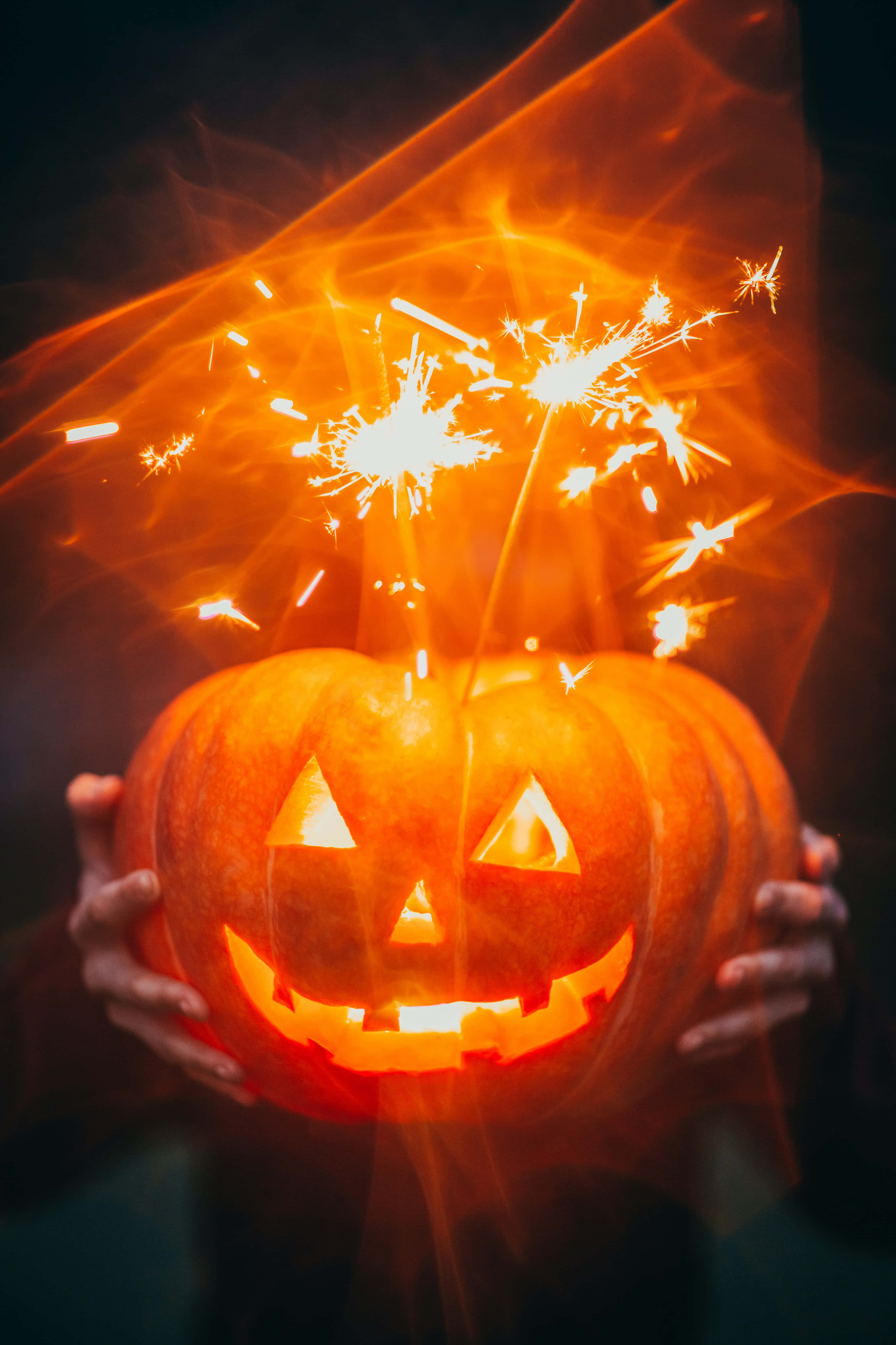 jack-o'-lantern, sparkler, fiery orange light, 5K Phone Wallpaper