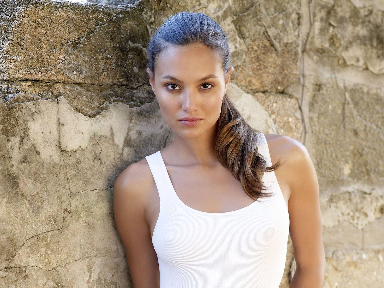 blue-streaked hair, weathered stone wall, white tank top, HD Desktop Wallpaper