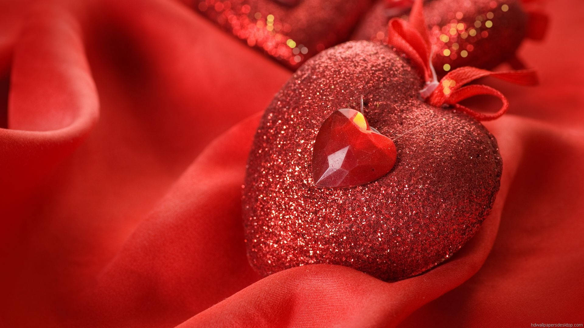glittered heart ornament, red heart, faceted gemstone, Full HD Desktop Wallpaper