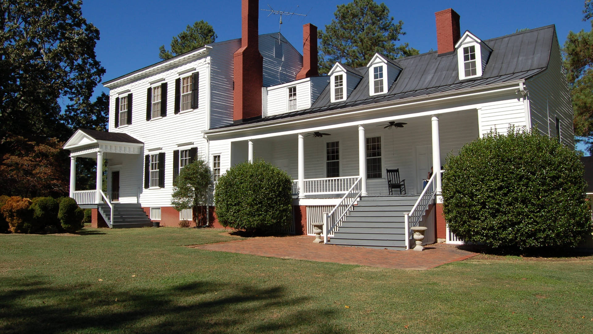 white two-story house, red brick chimneys, wraparound porches, Full HD Desktop Wallpaper