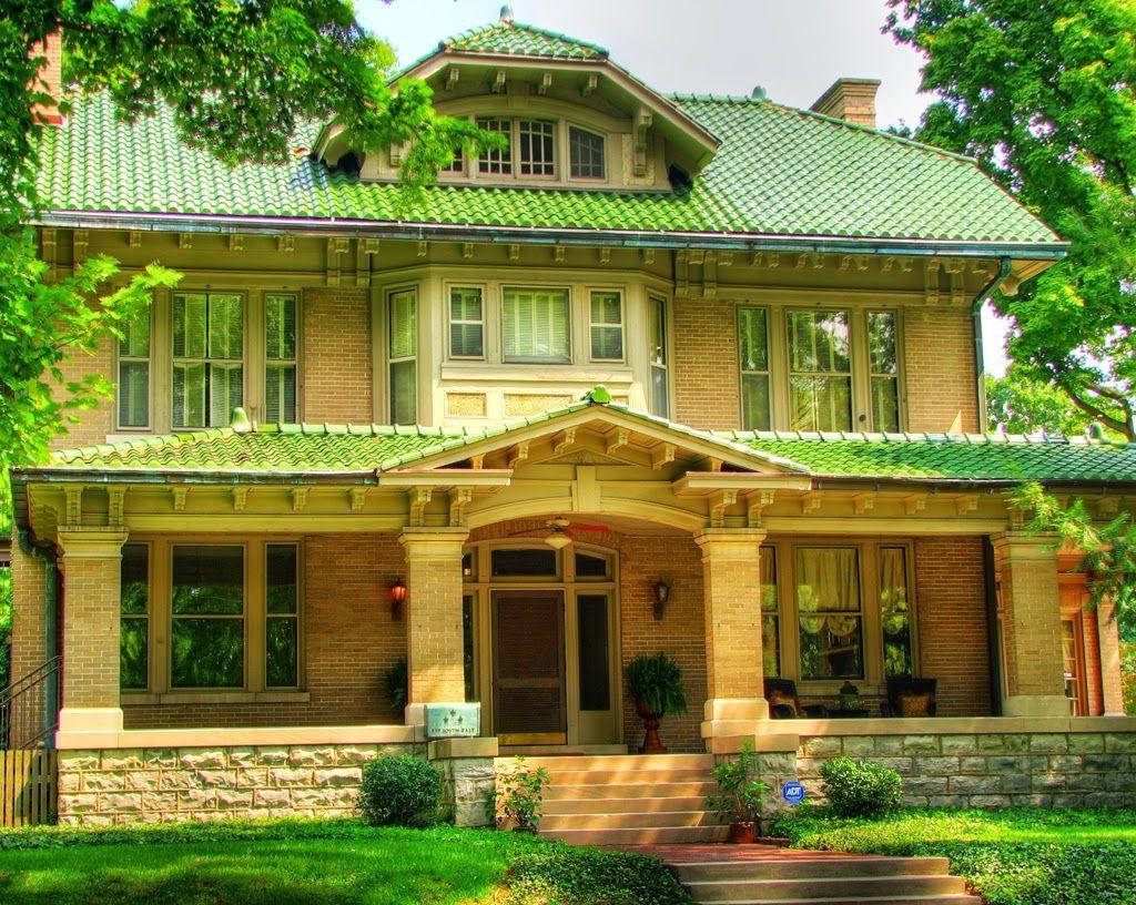 yellow and green beautiful house, two-story brick house, vibrant green tiled roof, SD Desktop Wallpaper