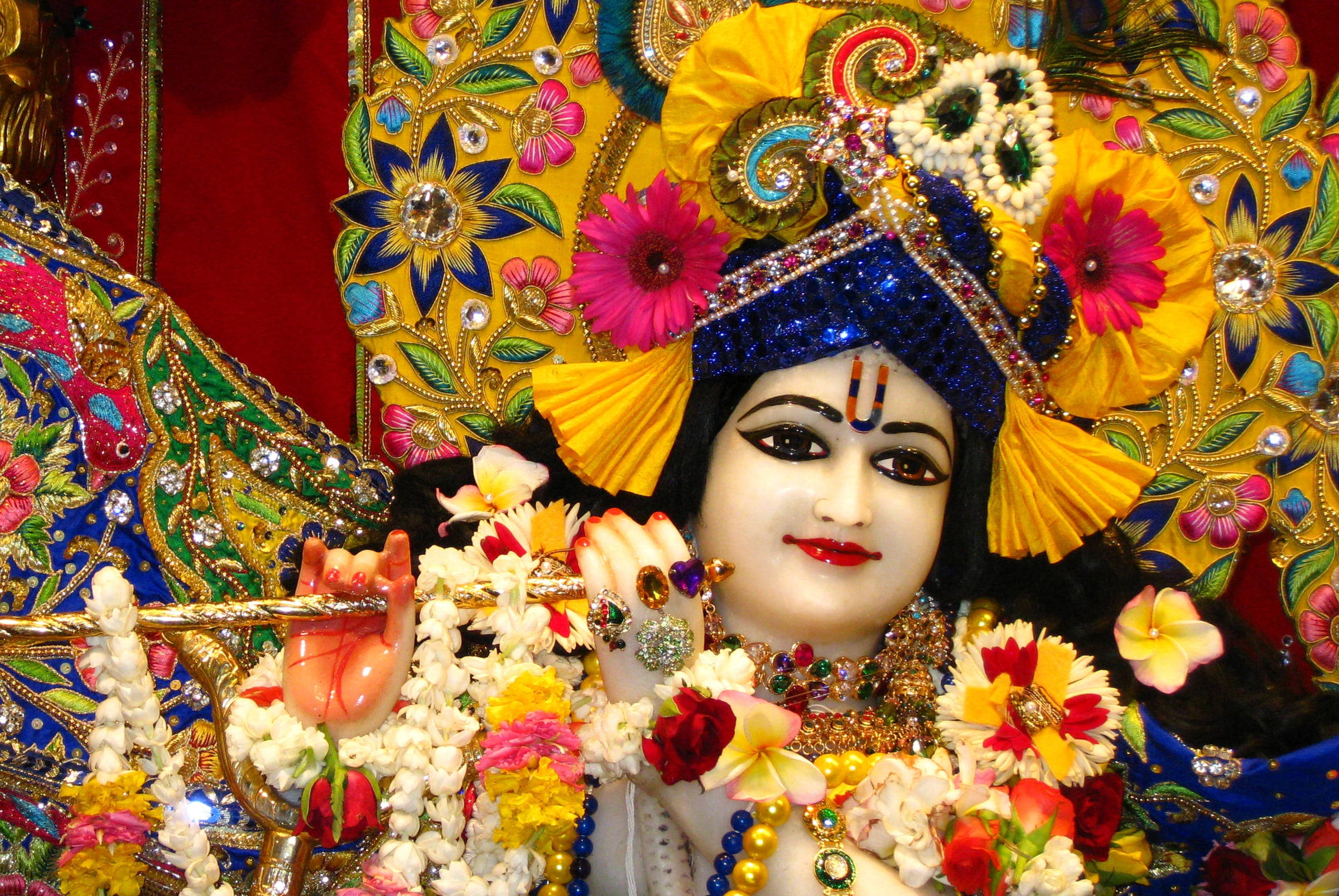 Beautiful Krishna, Hindu deity, jeweled crown, Full HD Desktop Wallpaper