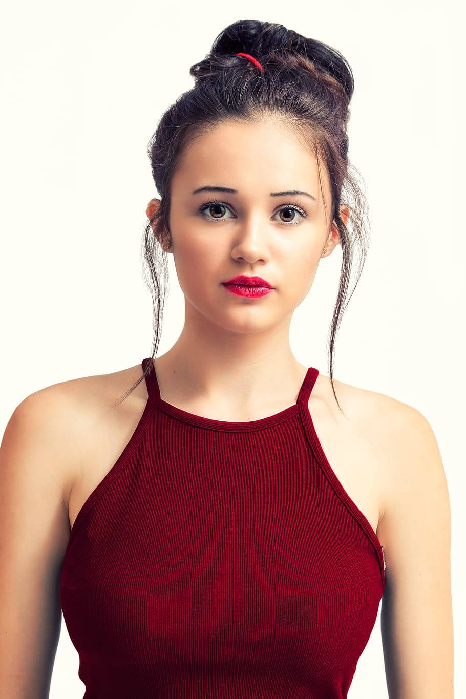 beautiful teenage girl, dark hair, messy bun, HD Phone Wallpaper