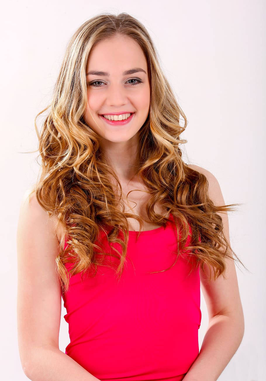 beautiful teenage girl, long wavy blonde hair, bright pink top, HD Phone Wallpaper