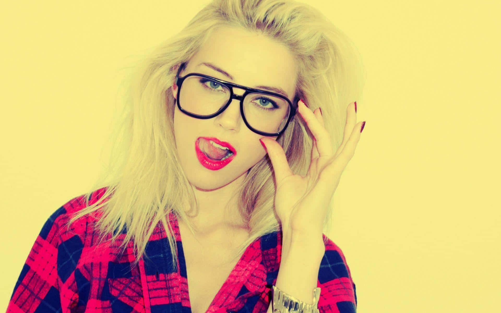 blonde woman, bold red lips, black glasses, Full HD Desktop Wallpaper