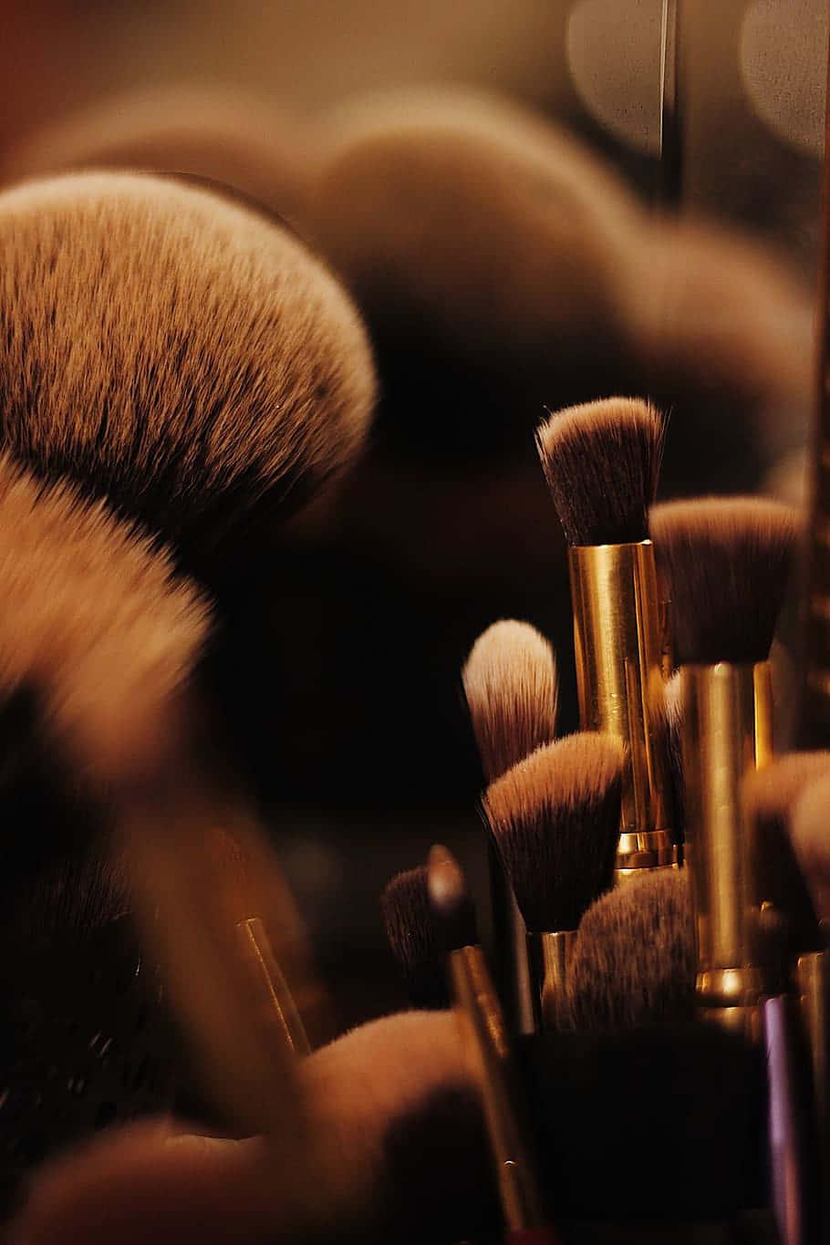 makeup brushes, soft bristles, gold handles, HD Phone Wallpaper