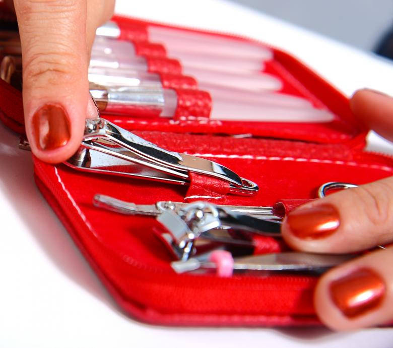 metallic red nails, red manicure kit, shiny tools, SD Desktop Wallpaper
