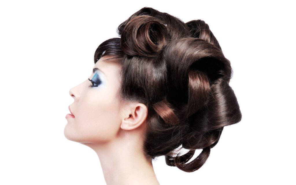 Beauty Salon, blue eye makeup, brown updo, SD Desktop Wallpaper
