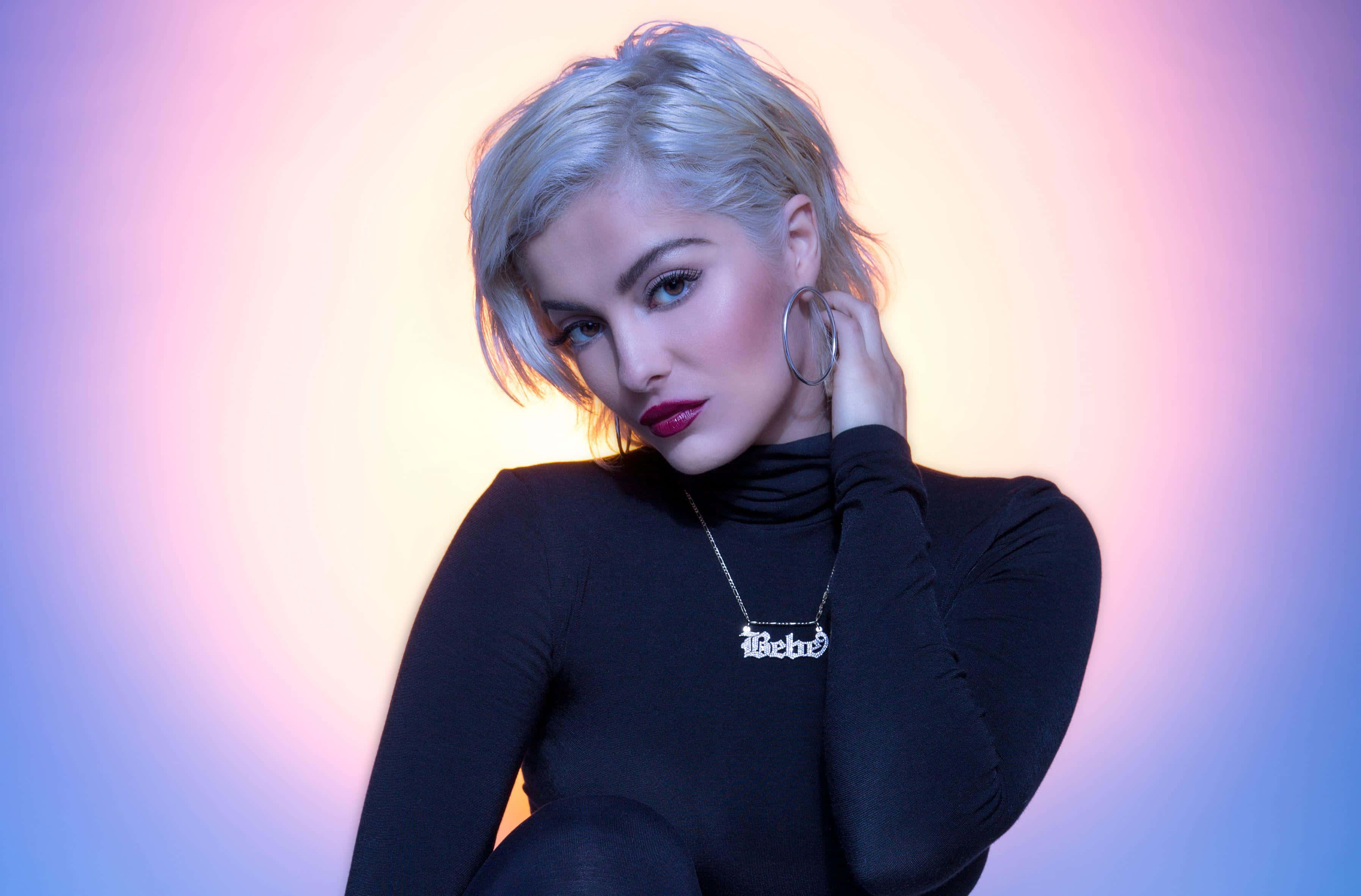 Bebe Rexha, short silver hair, bold red lips, 2K Desktop Wallpaper