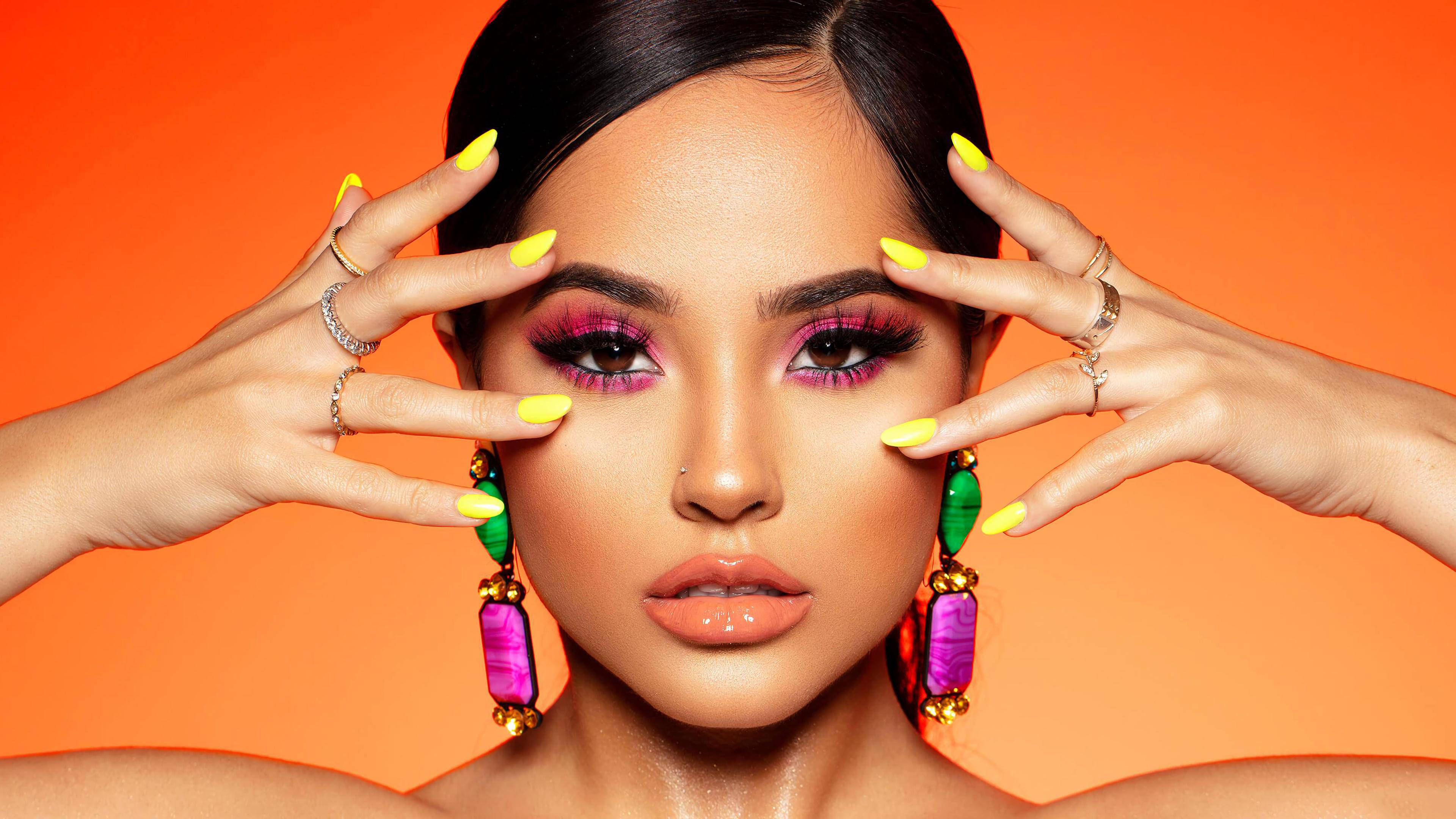 Becky G, rosa signature, bold pink eyeshadow, 4K Desktop Wallpaper