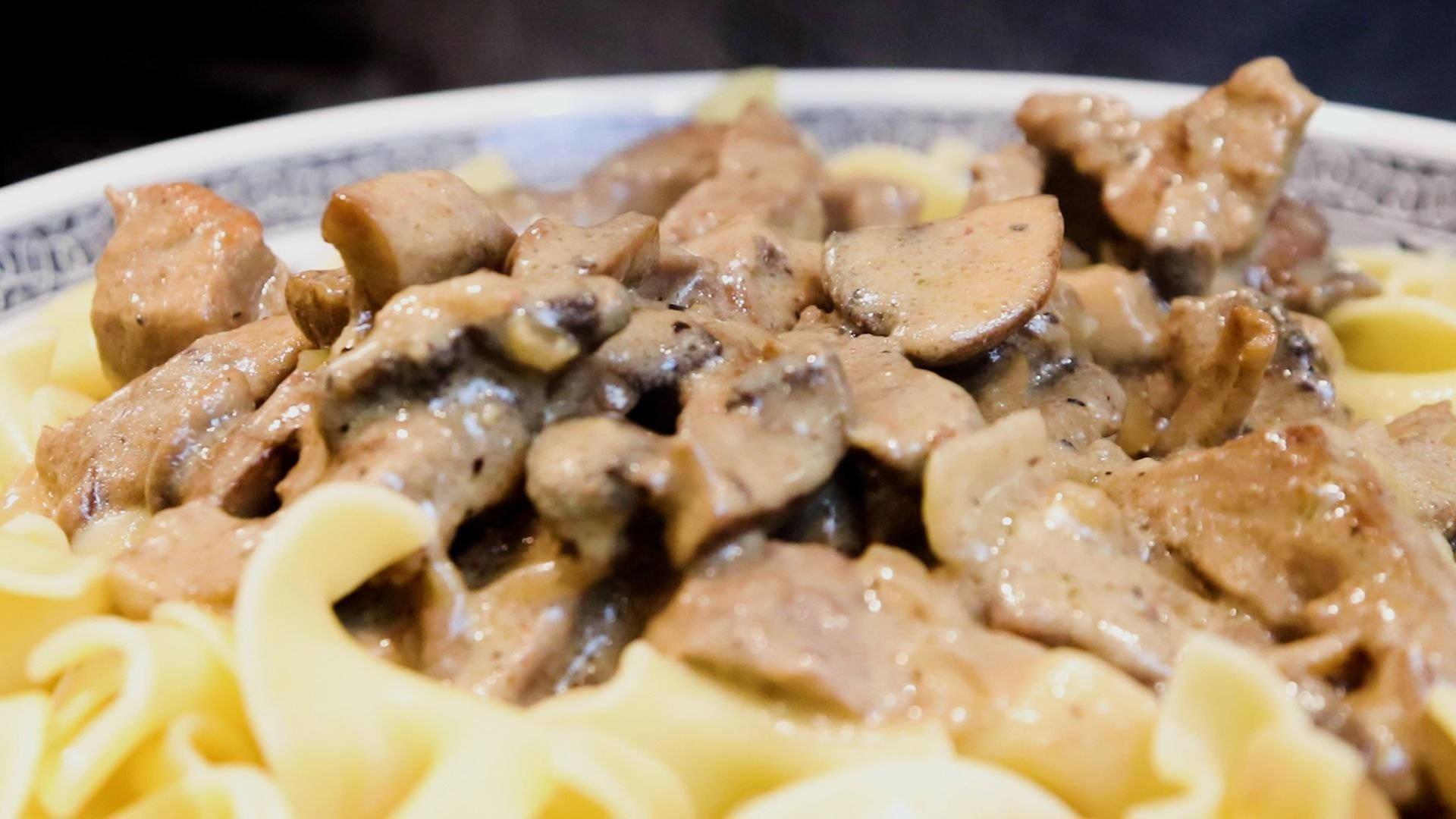 Beef Stroganoff, creamy mushroom and beef stroganoff, wide egg noodles, Full HD Desktop Wallpaper