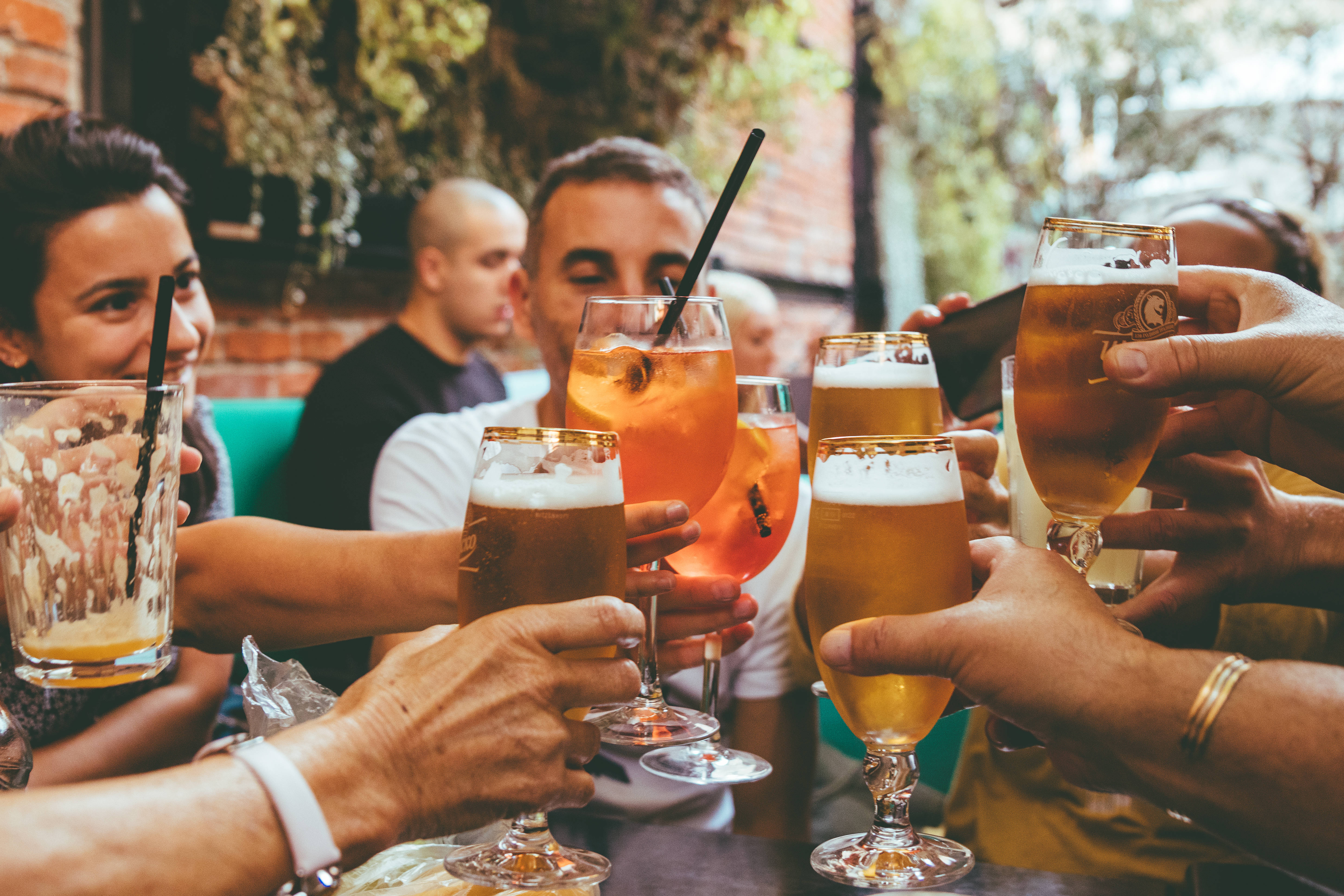 friends, beer, iced drinks, 5K Desktop Wallpaper