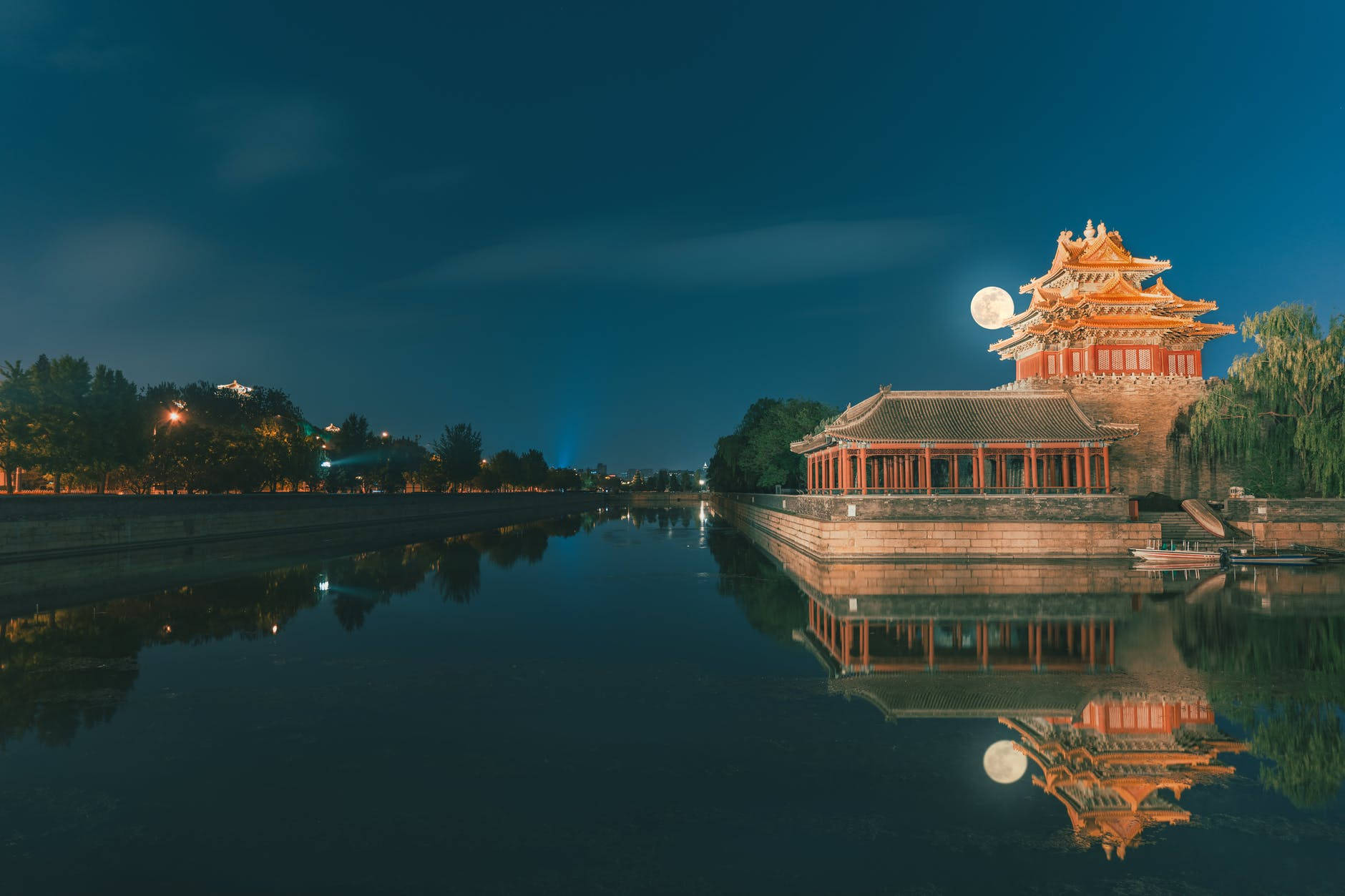 traditional Chinese watchtower, full moon, calm moat, HD Desktop Wallpaper