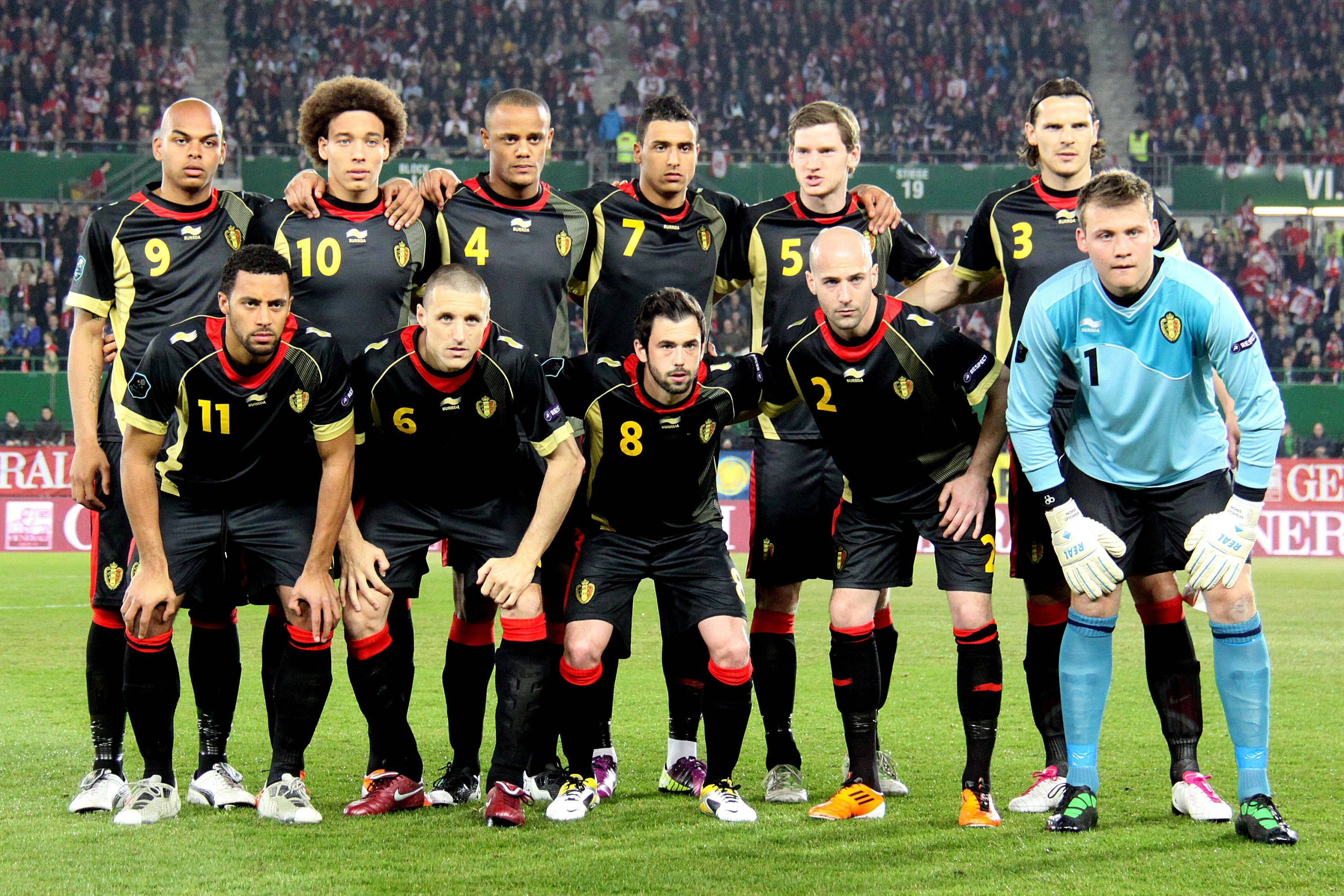 Belgium National Football Team, black kits, gold uniforms, 2K Desktop Wallpaper