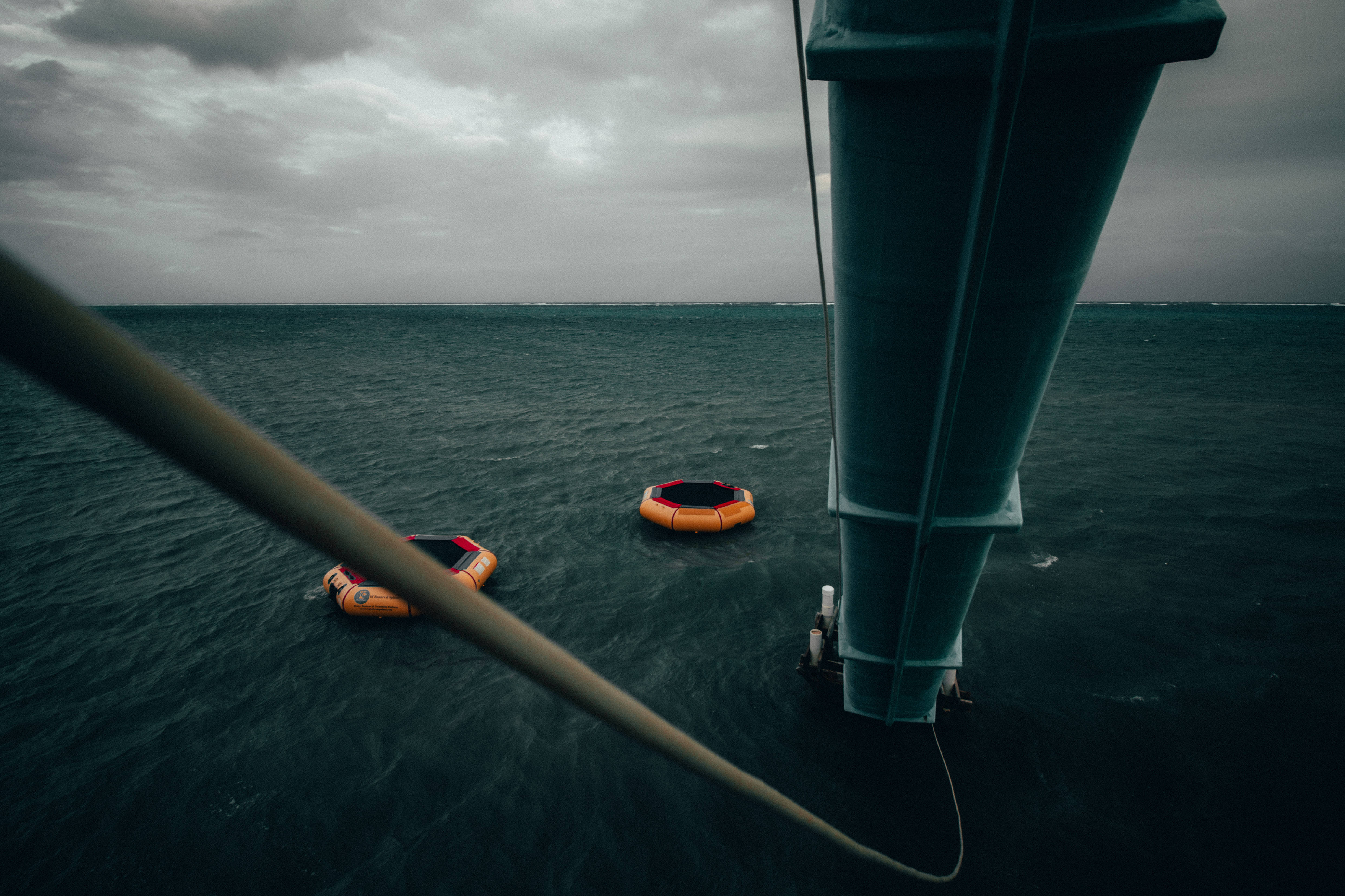 Belize, stormy sky, orange lifeboats, 4K Desktop Wallpaper