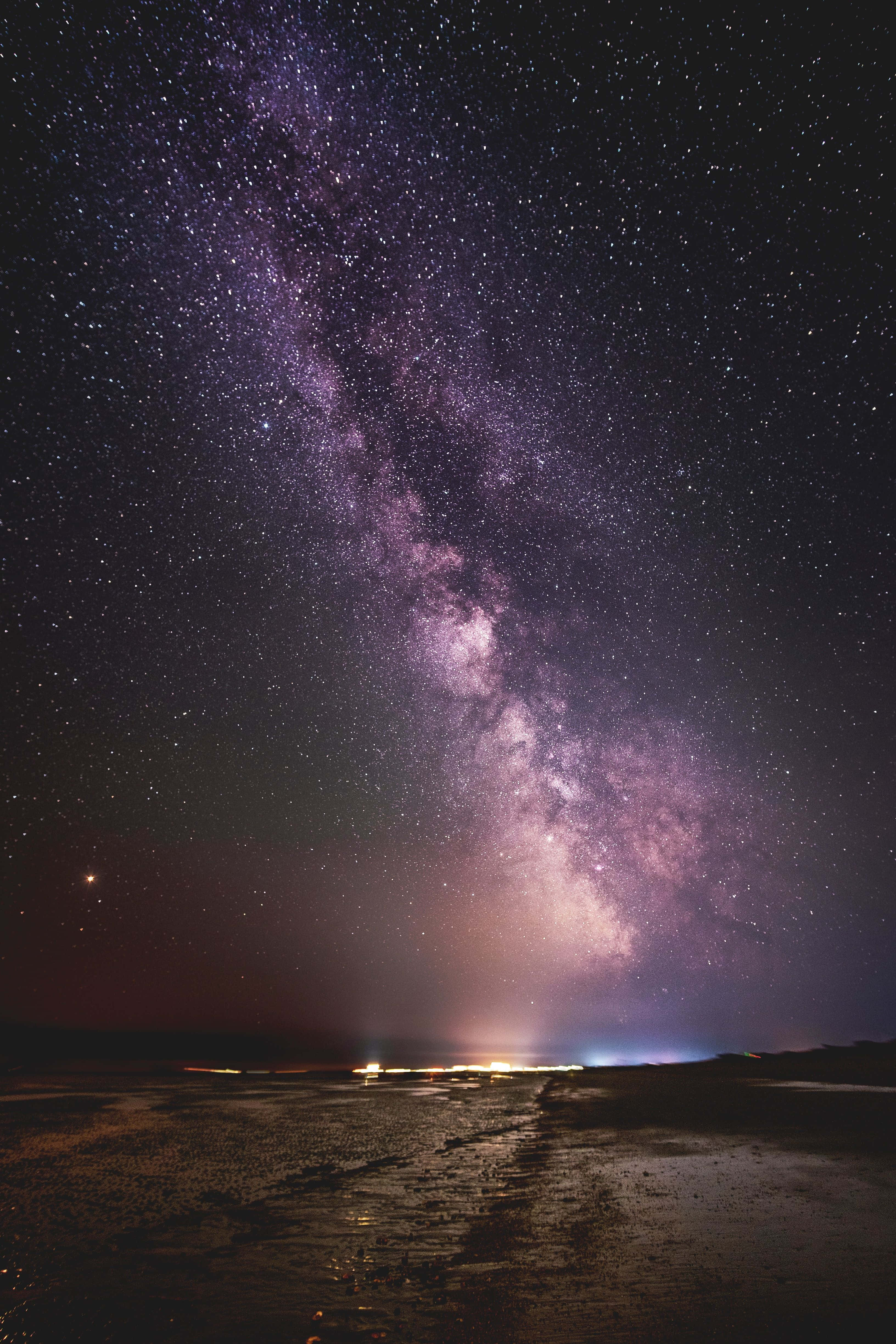 Belize, Milky Way galaxy, vivid purple and pink hues, 4K Phone Wallpaper