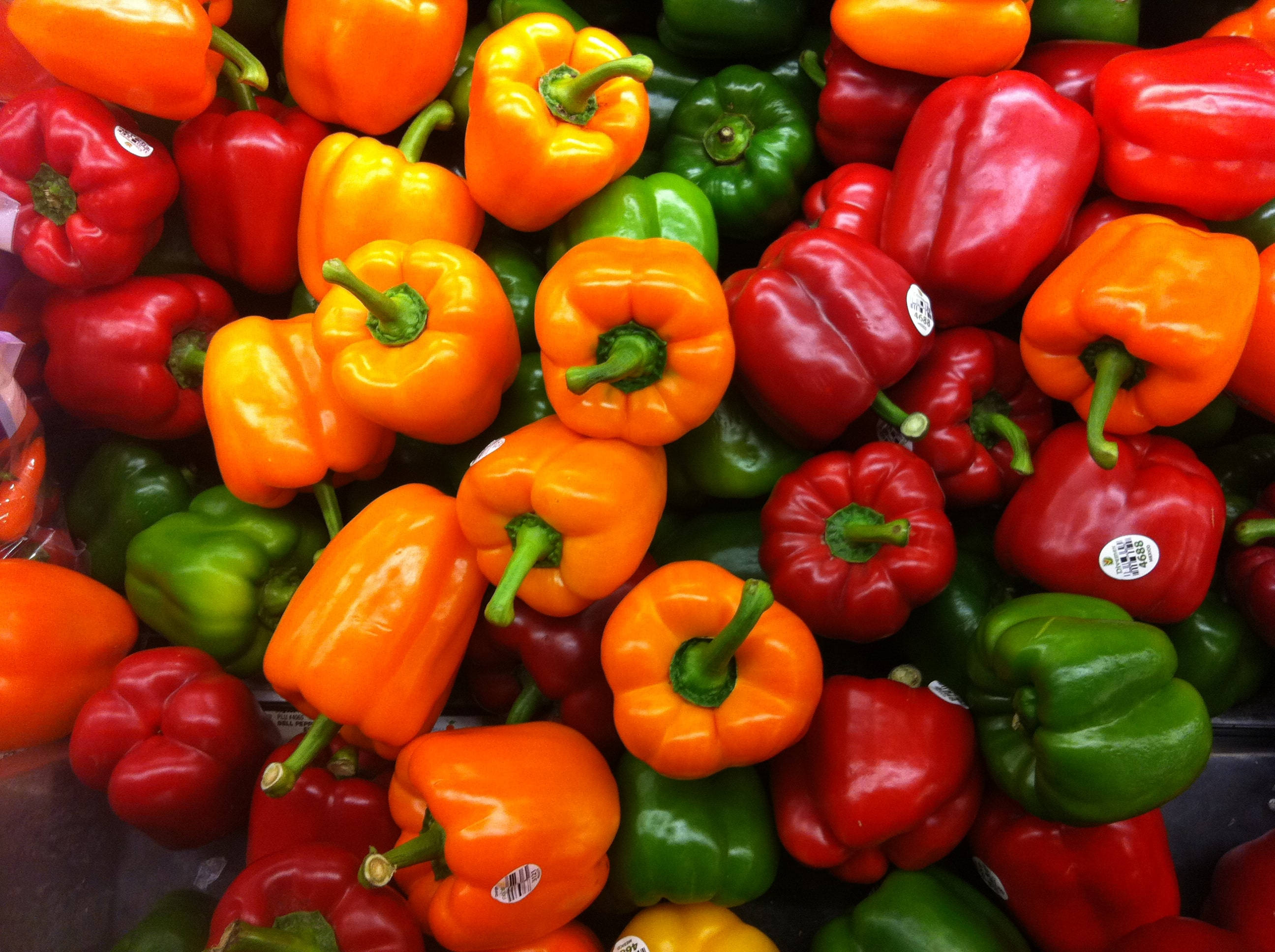 bell peppers, red, orange, 2K Desktop Wallpaper