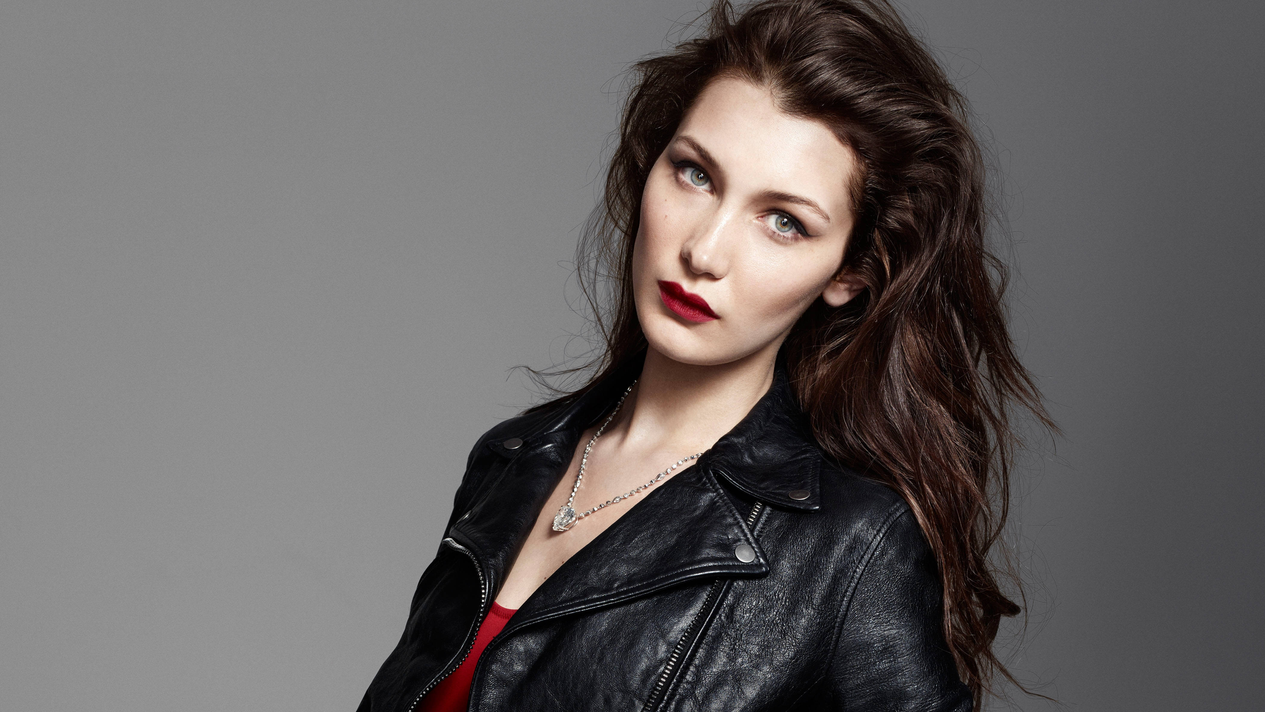 Bella Hadid, black leather jacket, bold red lips, 4K Desktop Wallpaper