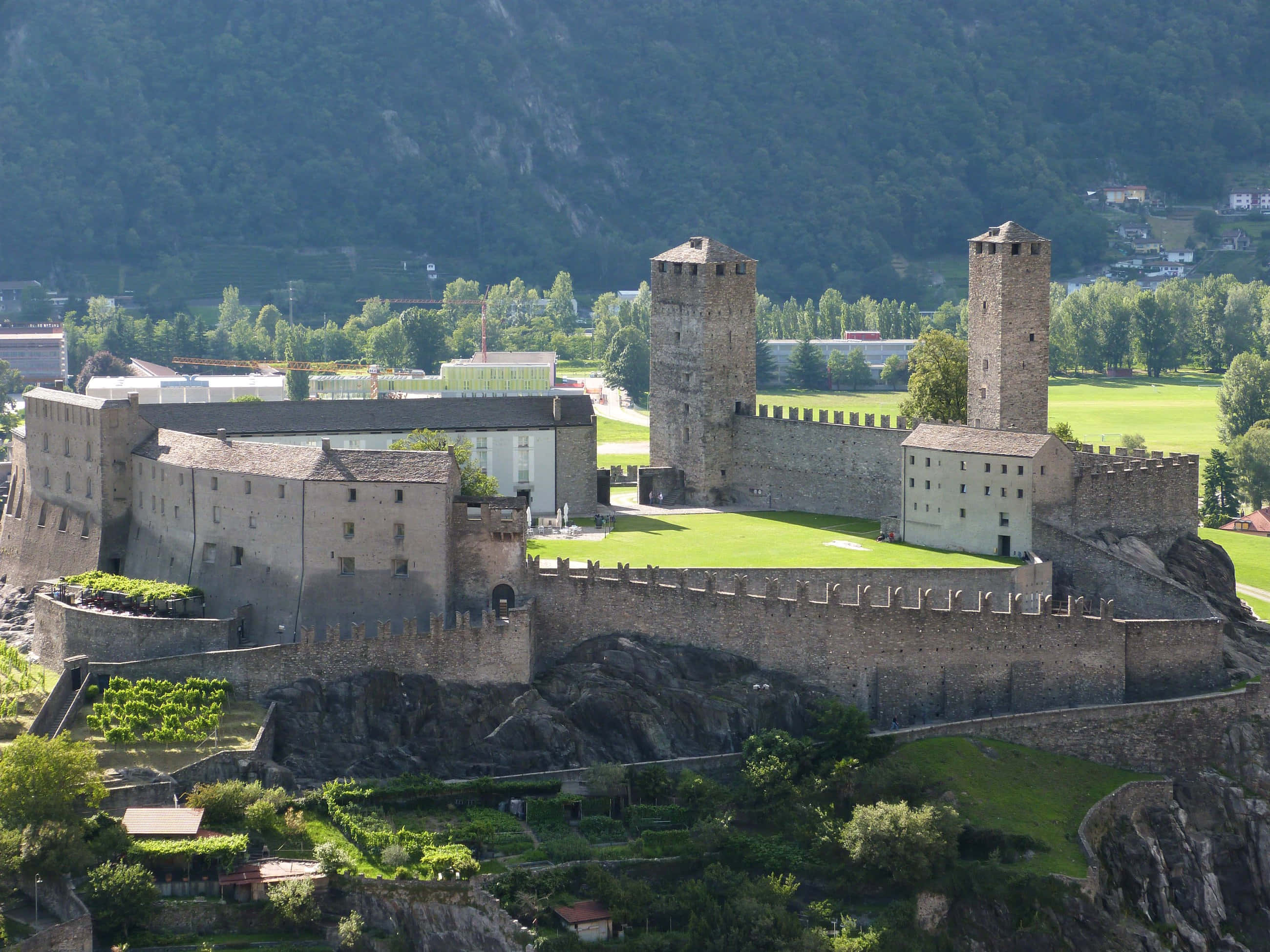 Bellinzona Switzerland, historical castles, ancient stone castle, 2K Desktop Wallpaper