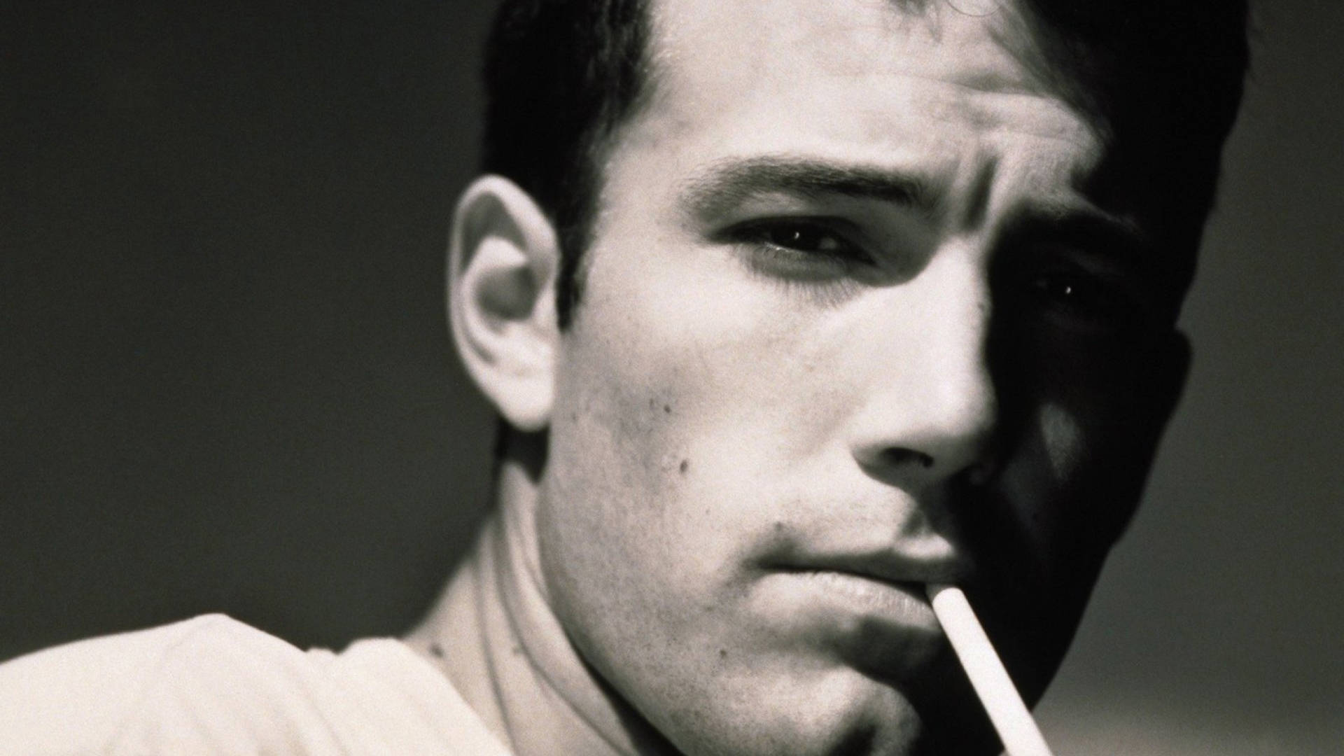 Ben Affleck, cigarette, black and white, Full HD Desktop Wallpaper