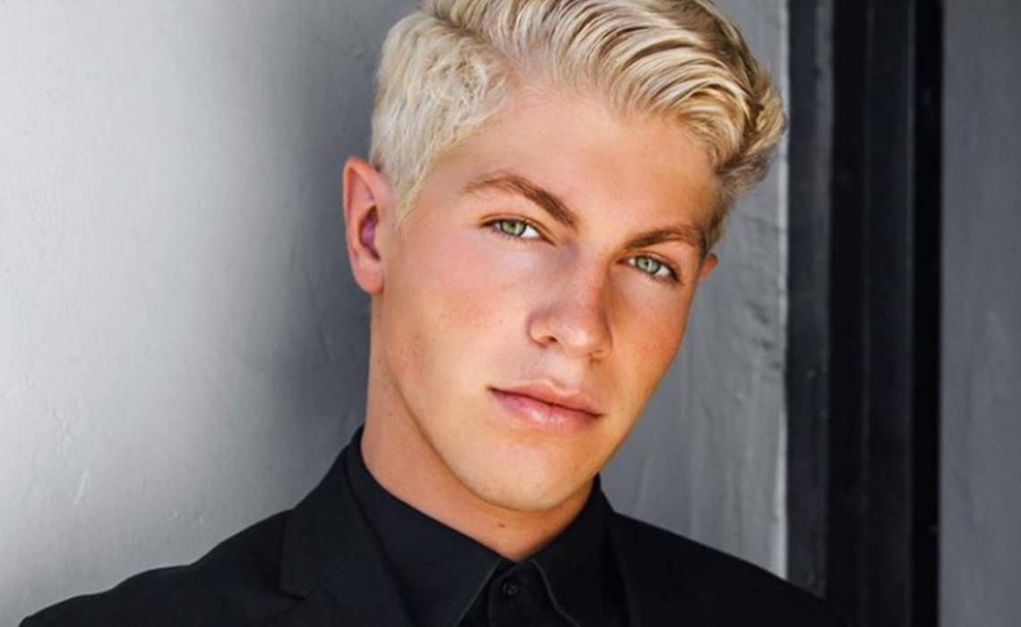 Ben Azelart, platinum blonde hair, striking green eyes, SD Desktop Wallpaper