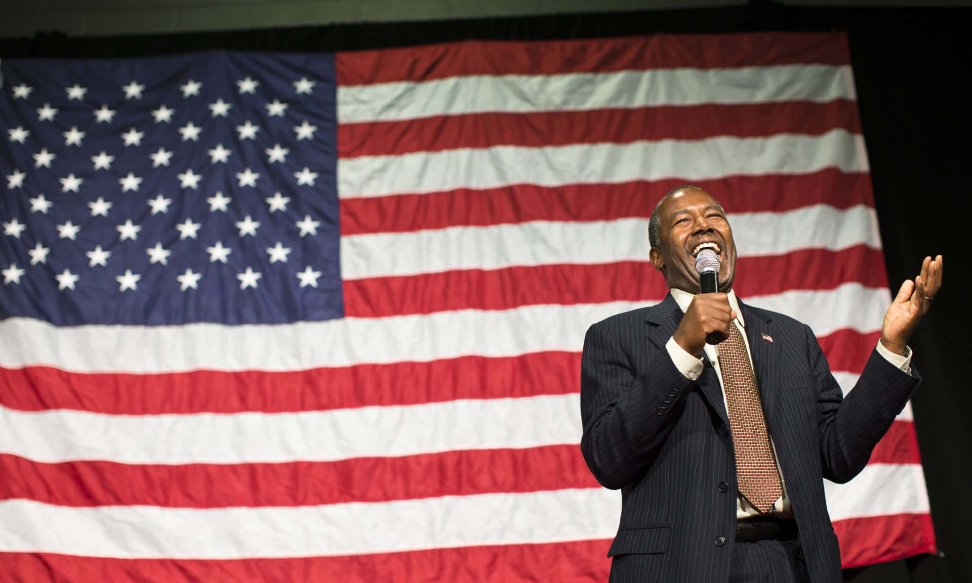 Ben Carson, suit, microphone, Full HD Desktop Wallpaper