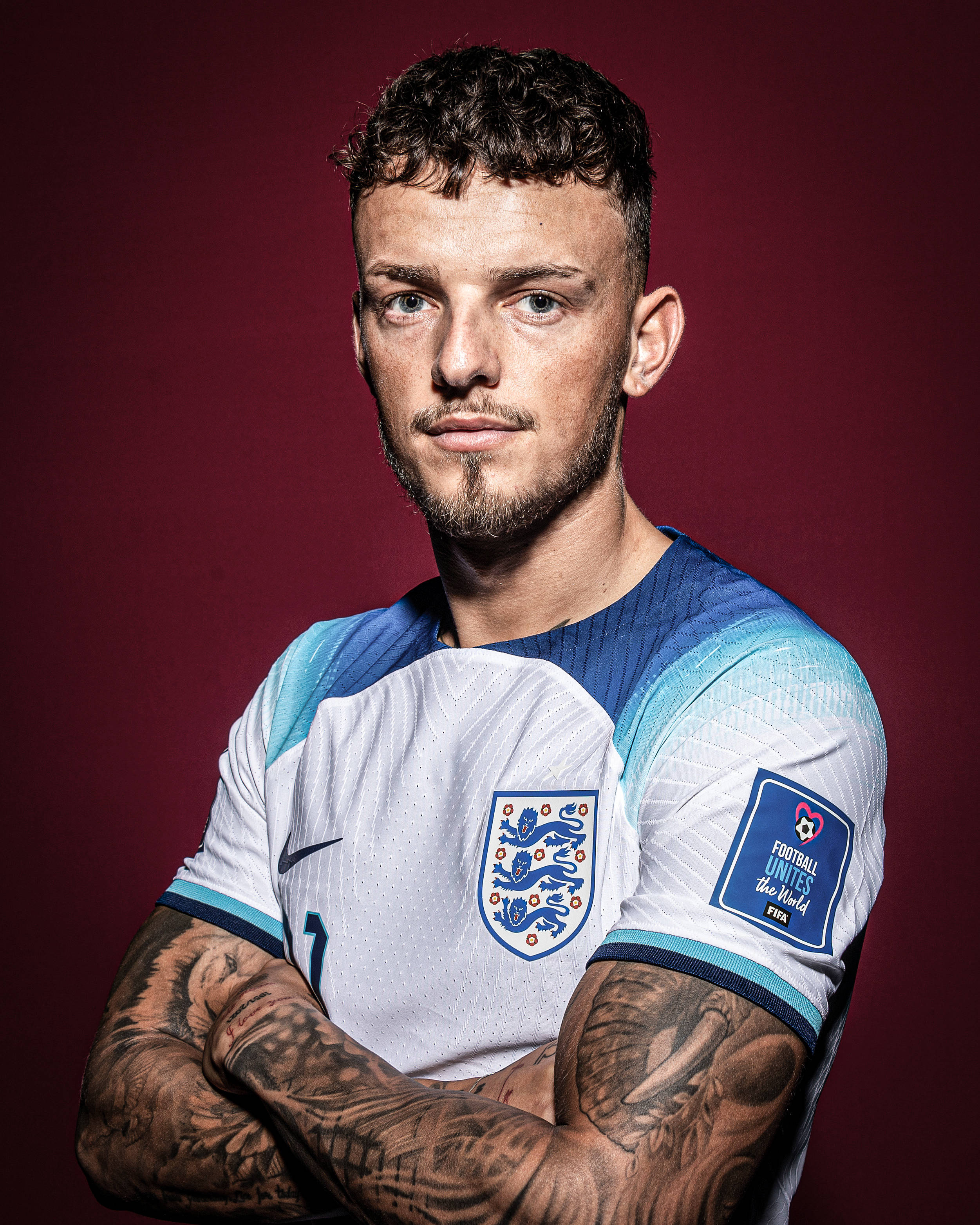 Ben White, white and blue jersey, tattooed arms, 2K Phone Wallpaper
