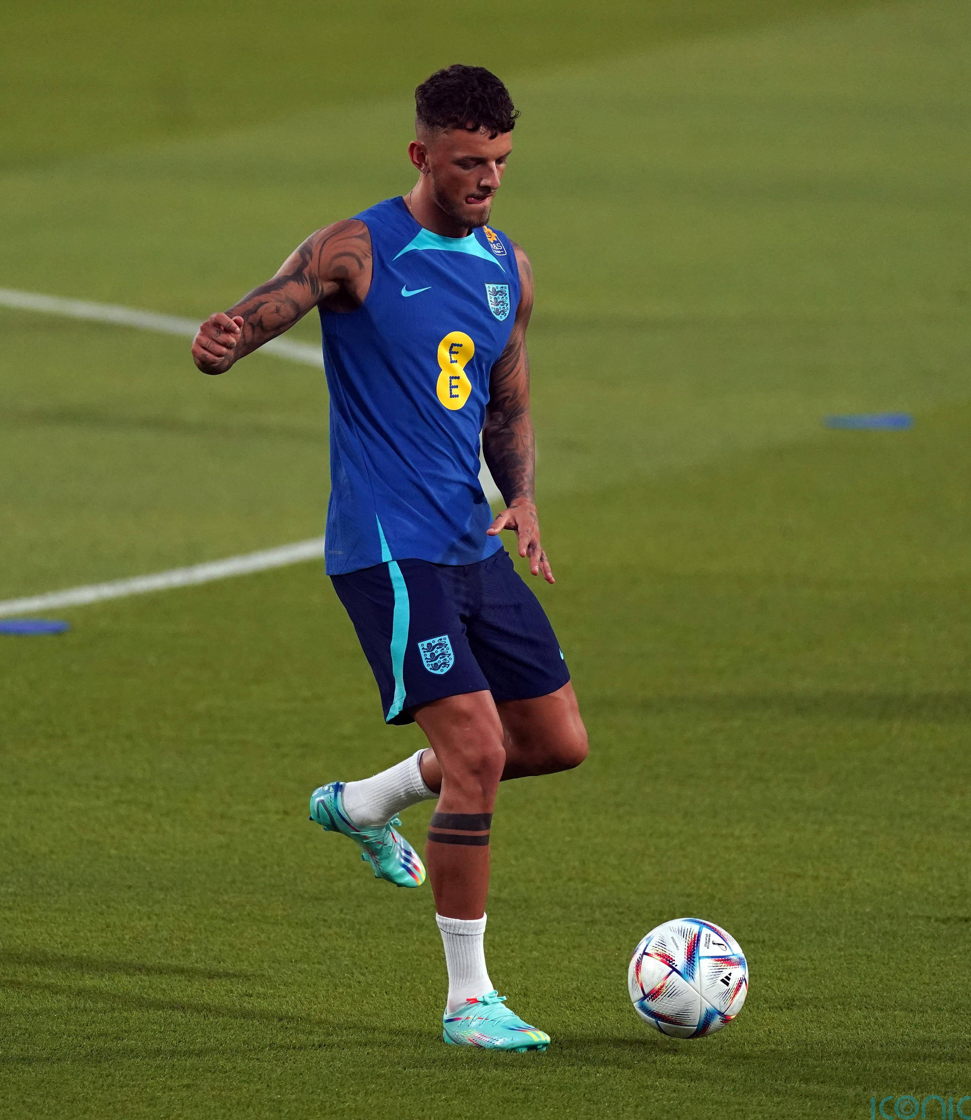 Ben White, blue England training kit, soccer ball, 4K Phone Wallpaper