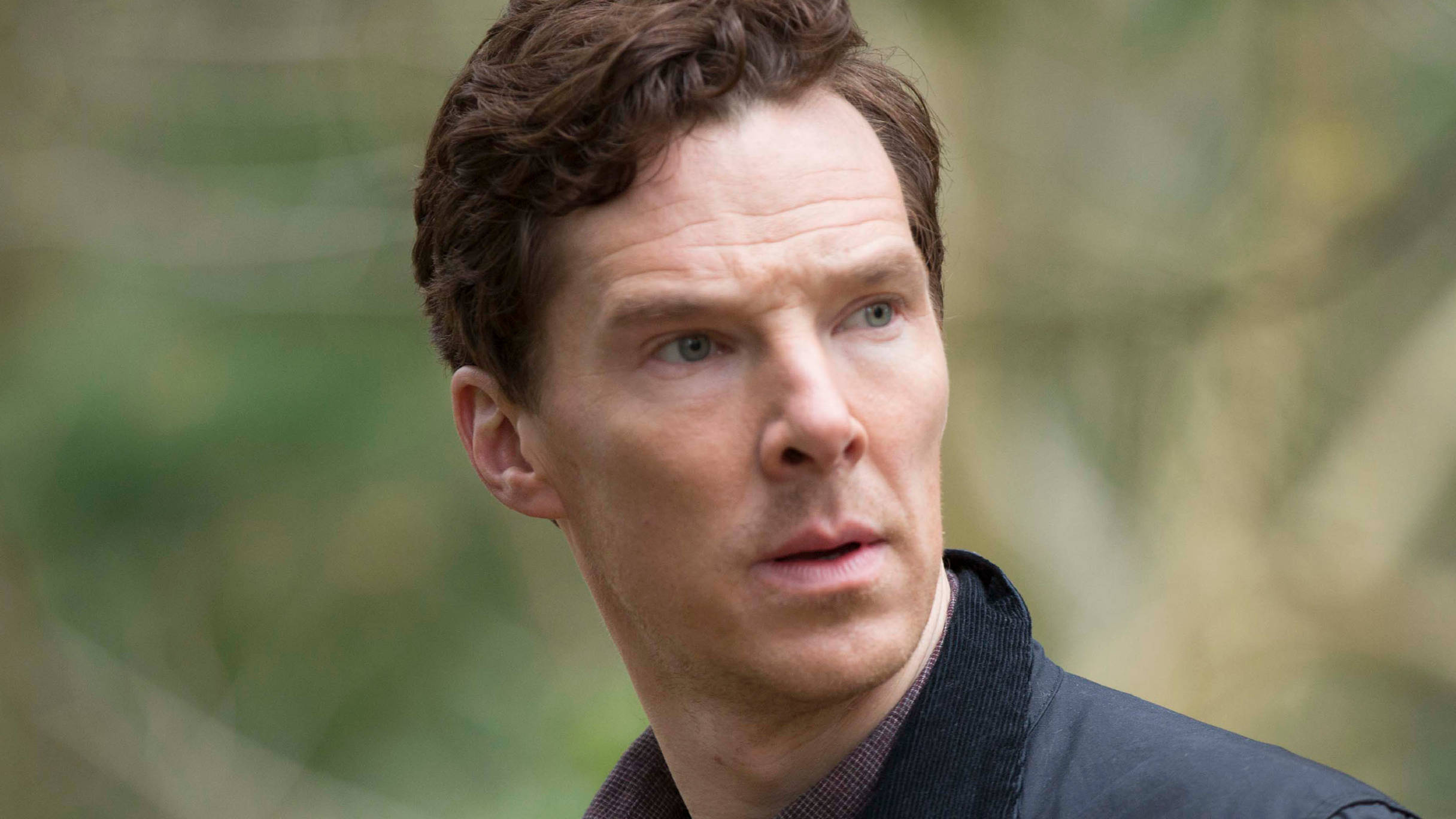 Benedict Cumberbatch, intense blue eyes, curly brown hair, Full HD Desktop Wallpaper