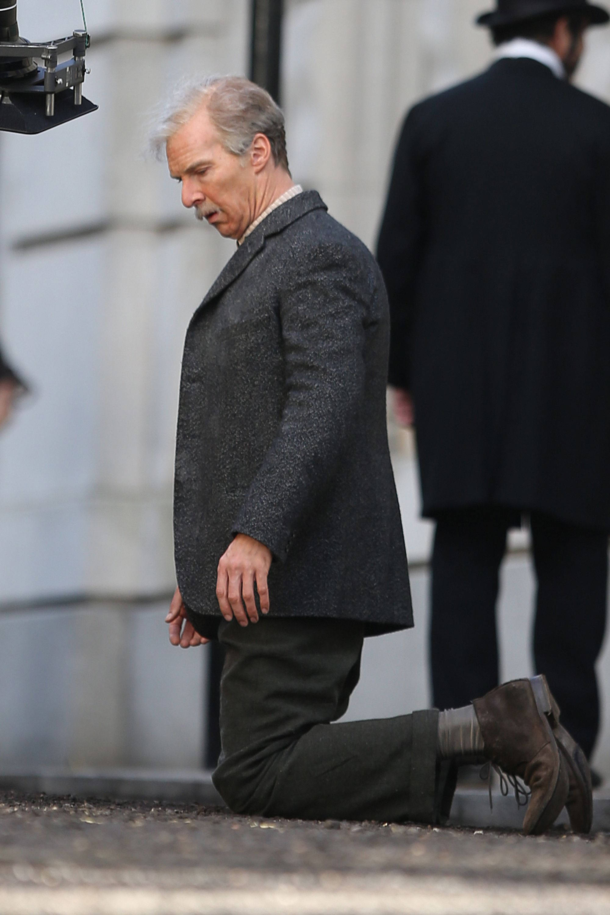 Benedict Cumberbatch, dark coat, cobblestone street, 2K Phone Wallpaper