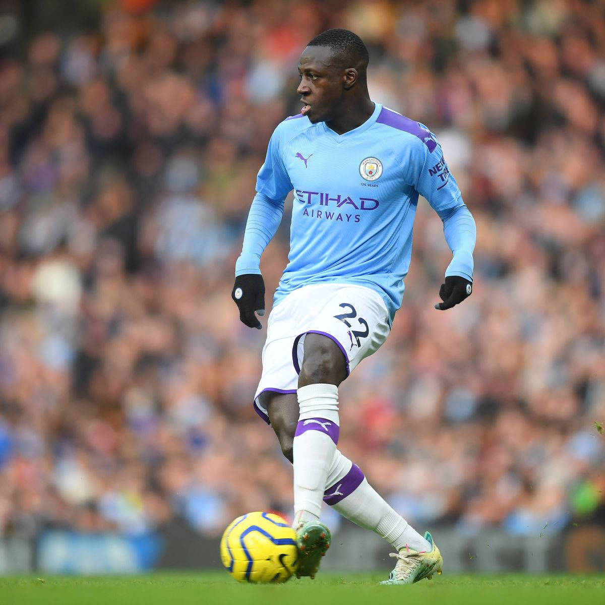 Benjamin Mendy, light blue jersey, yellow and blue ball, SD Desktop Wallpaper