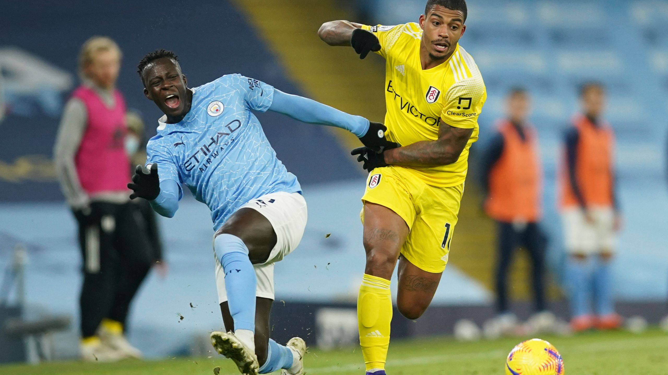 Benjamin Mendy, soccer players, vibrant green pitch, 2K Desktop Wallpaper