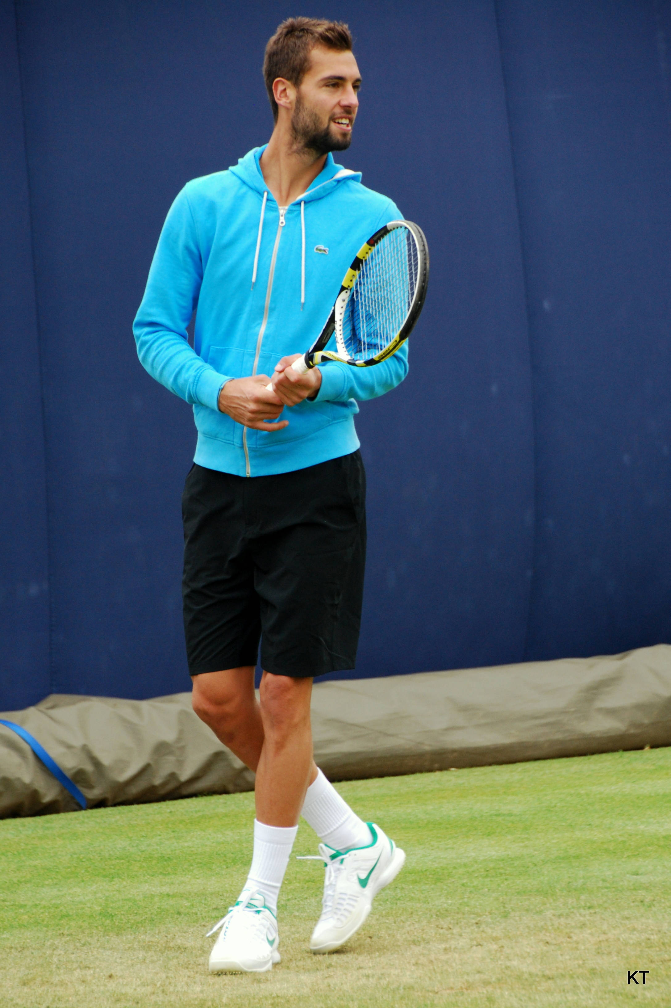 Benoit Paire, bright blue hoodie, black shorts, 2K Phone Wallpaper