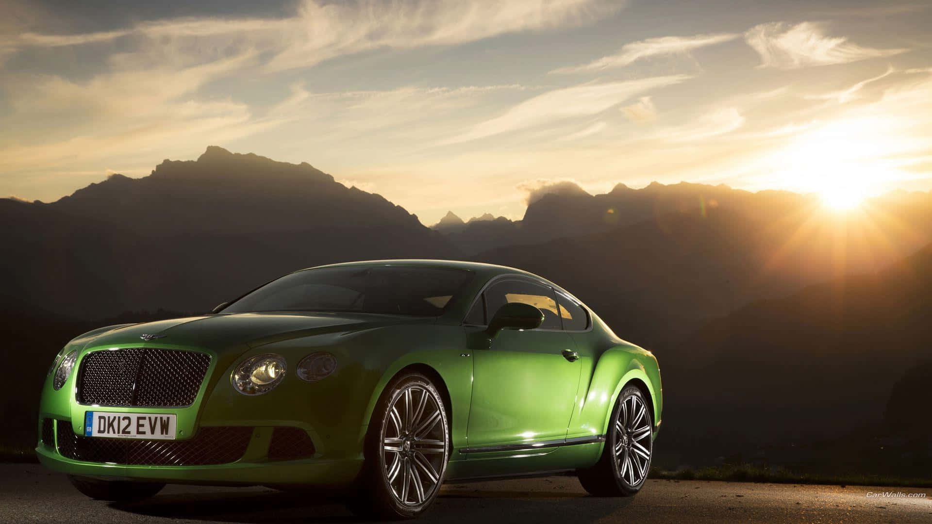 Bentley Continental GT, vibrant green, golden sunset light, Full HD Desktop Wallpaper