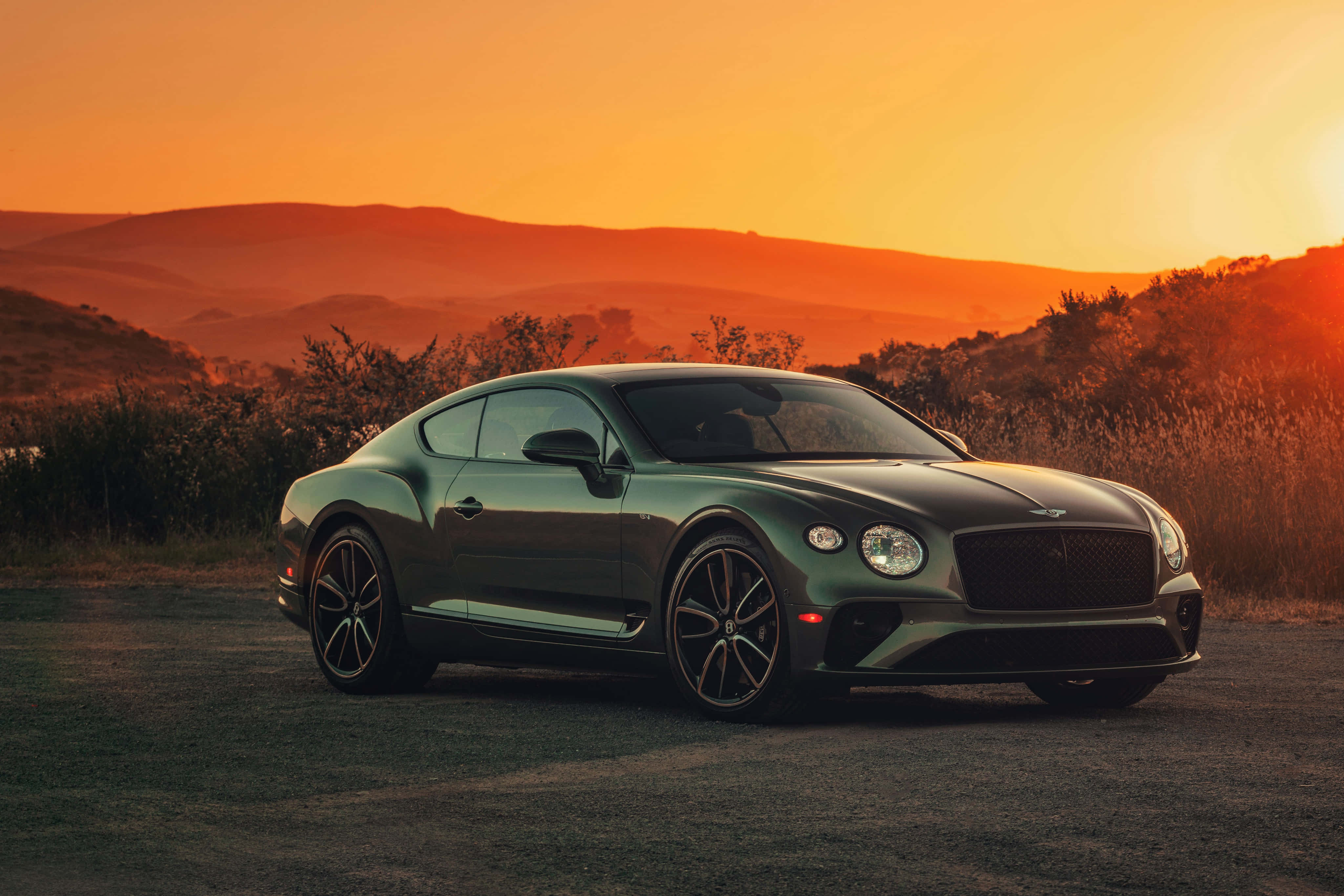 Bentley Continental GT, green, dirt road, 4K Desktop Wallpaper
