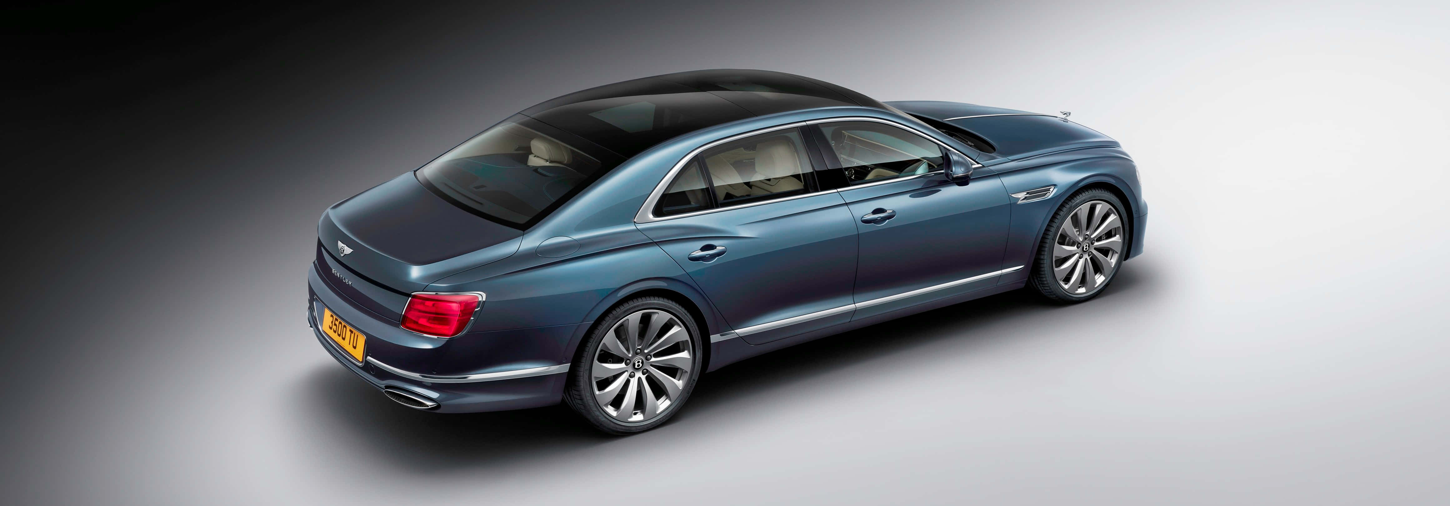 Bentley Flying Spur, blue, studio lighting, 4K Desktop Wallpaper