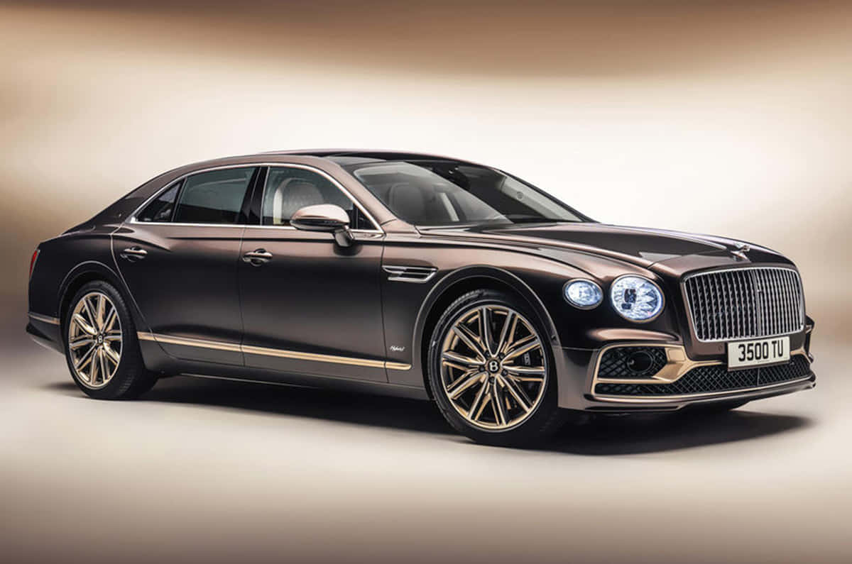 Bentley Flying Spur, matte bronze, gold accents, SD Desktop Wallpaper