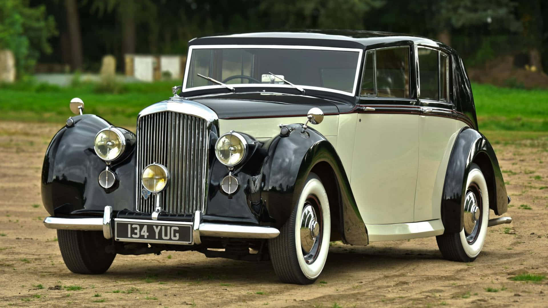 Bentley Mark VI, two-tone, chrome accents, Full HD Desktop Wallpaper