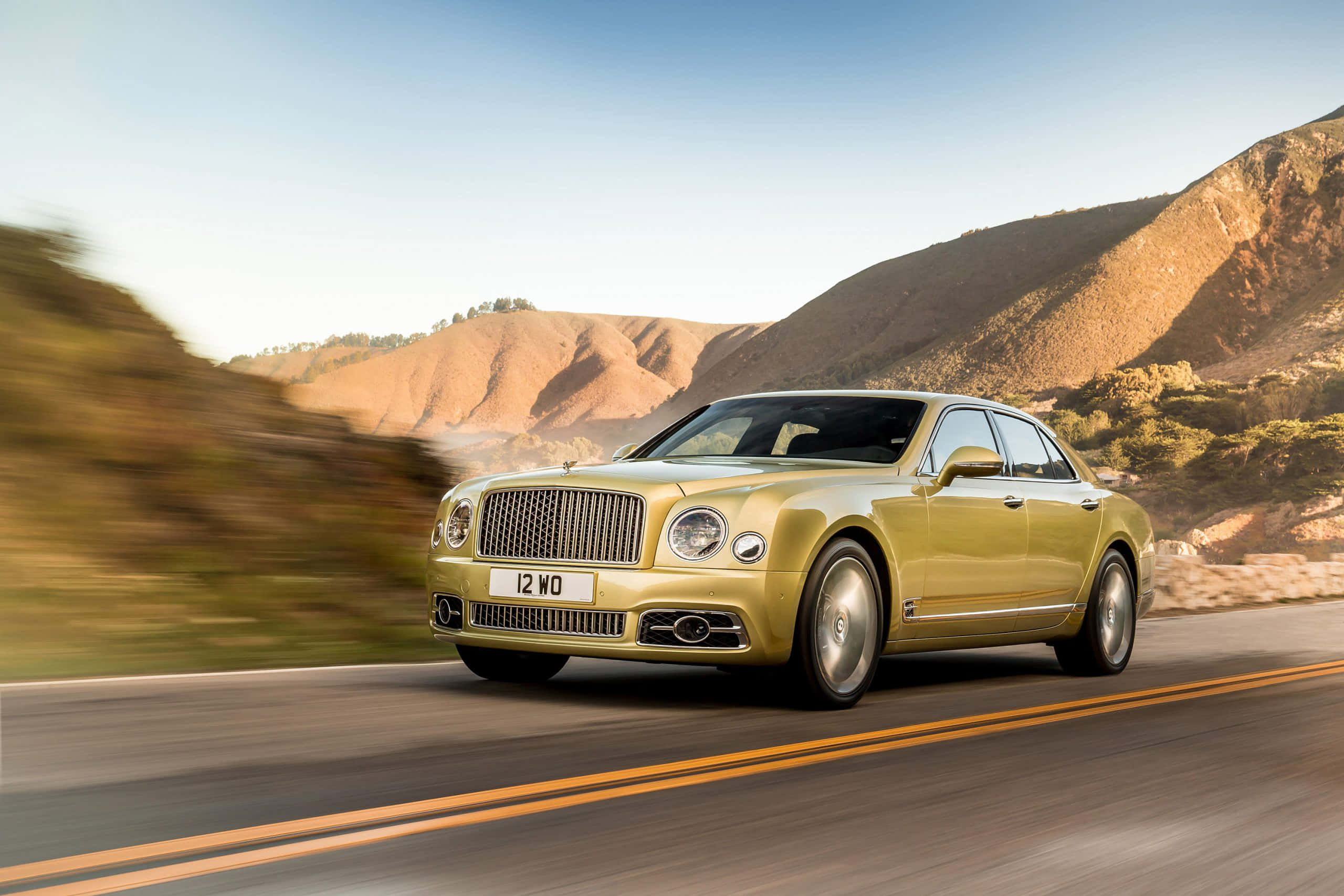 Bentley Mulsanne, golden, winding mountain road, 2K Desktop Wallpaper