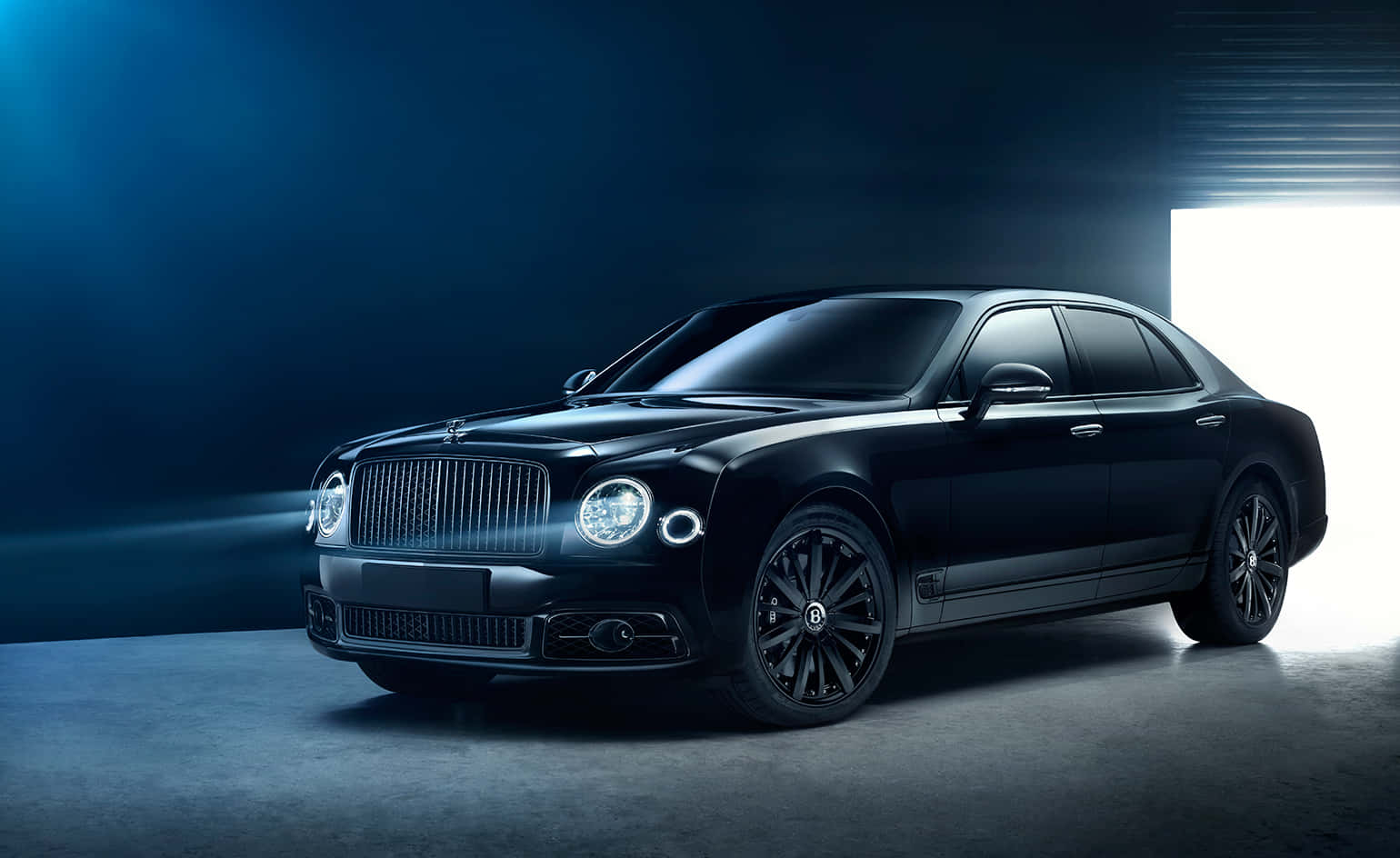 Bentley Mulsanne, sleek black, dramatic blue studio lighting, HD Desktop Wallpaper