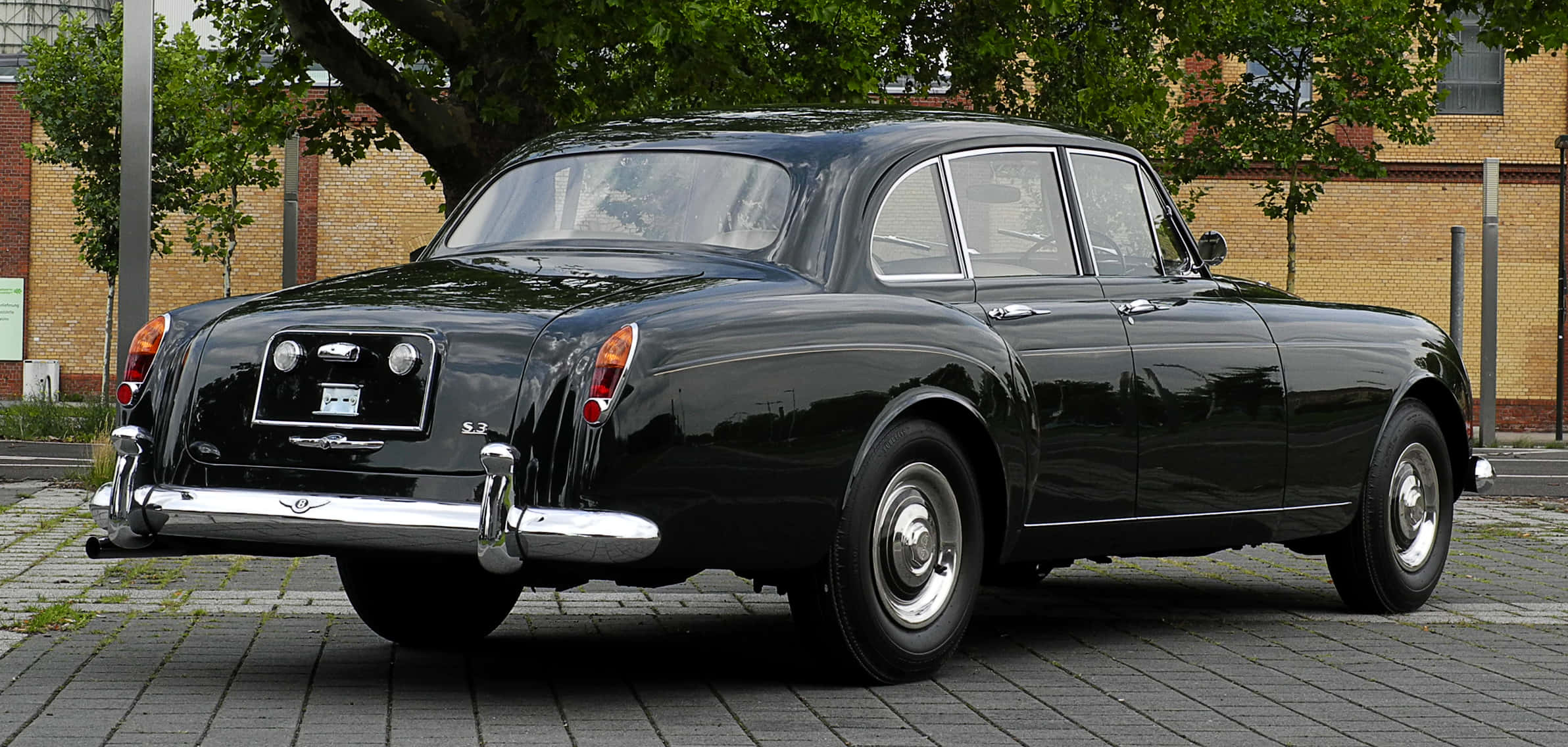 Bentley S3, glossy black, brick pavement, Full HD Desktop Wallpaper