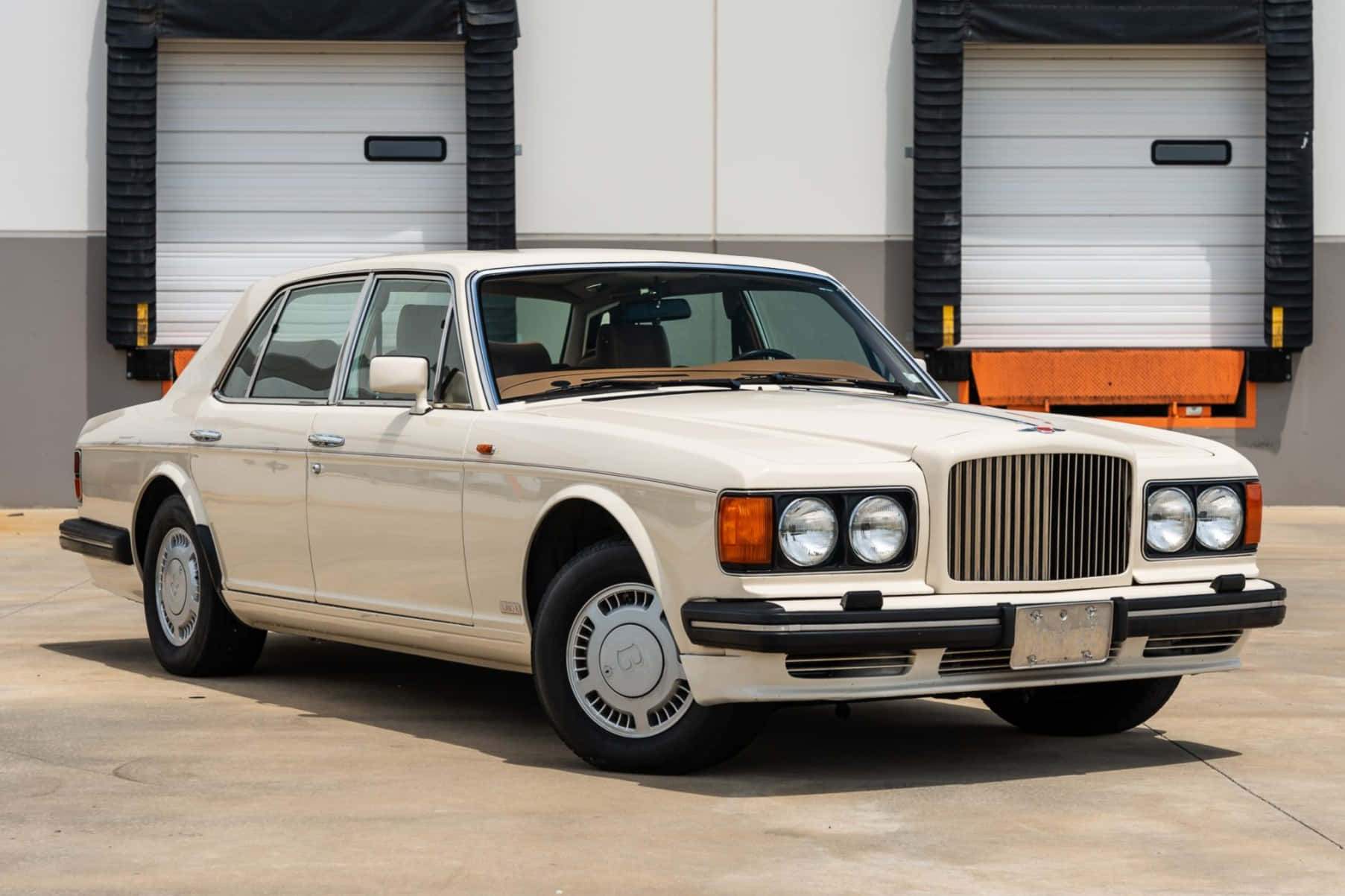 Bentley Turbo R, cream, sedan, HD Desktop Wallpaper