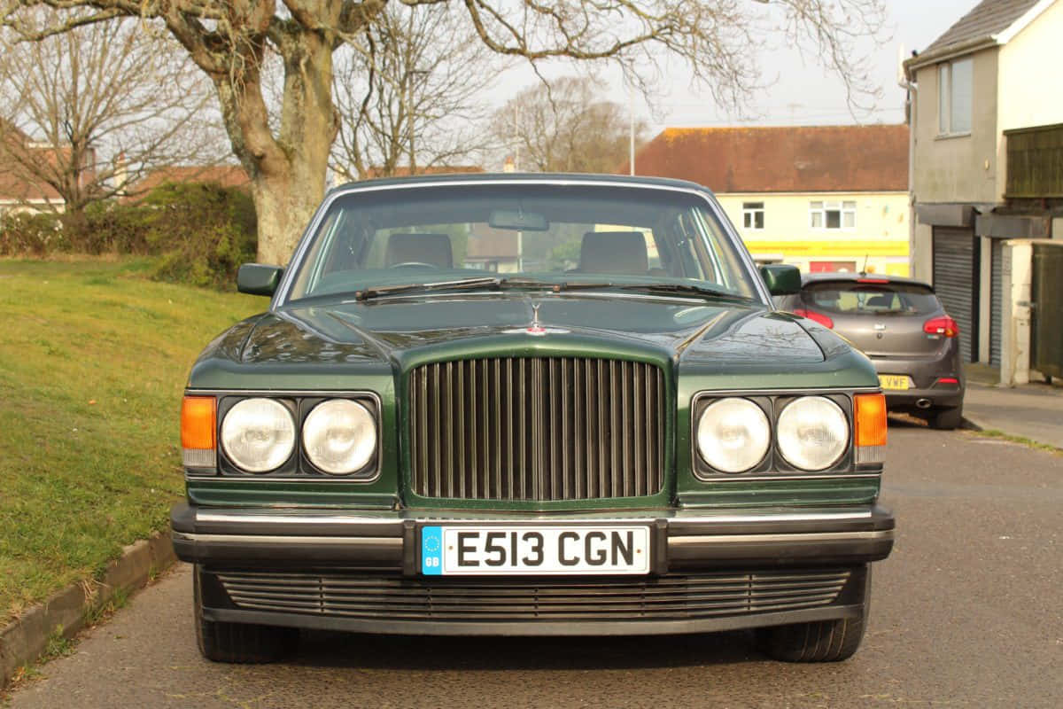Bentley Turbo R, green, front view, SD Desktop Wallpaper