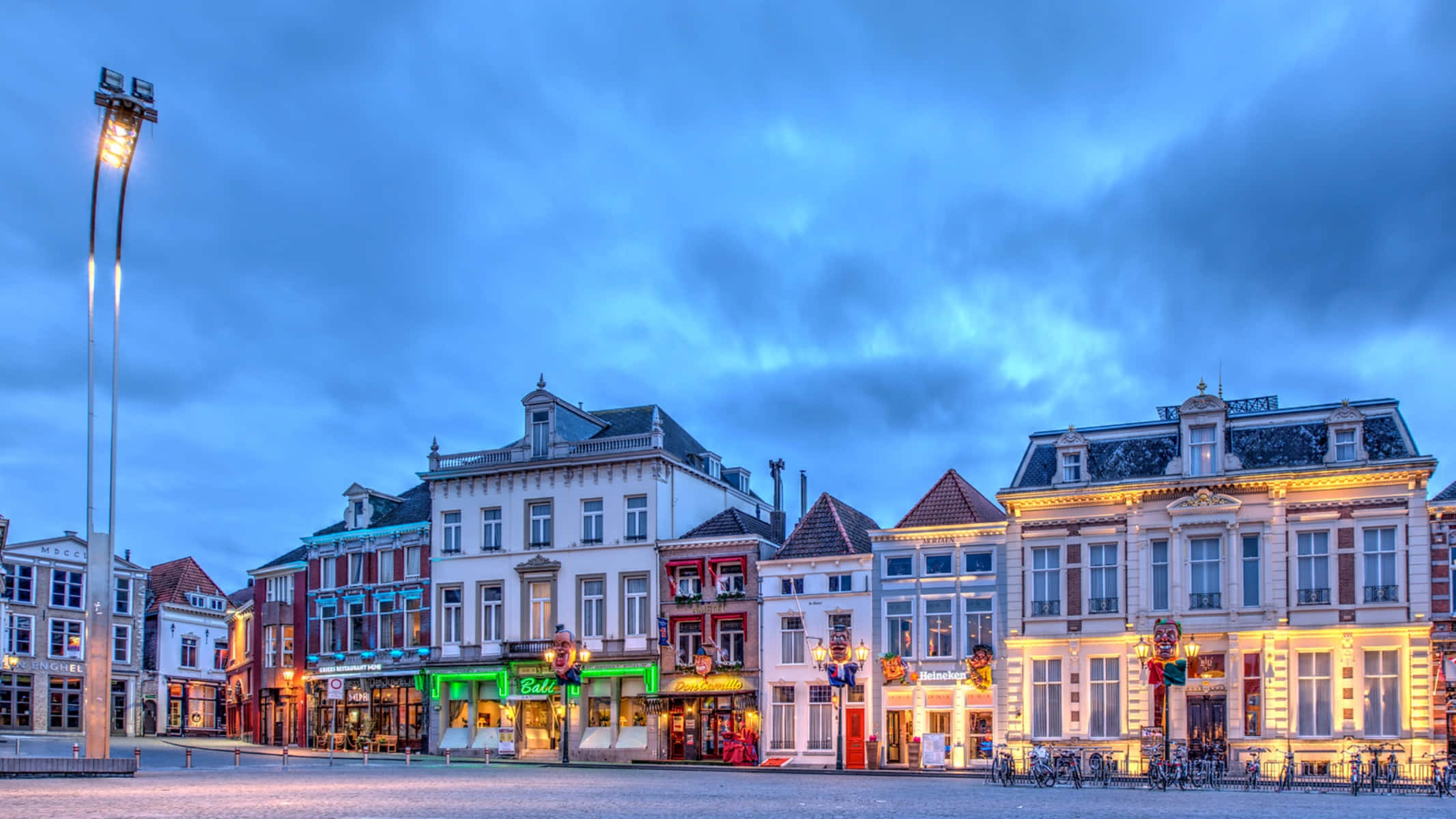 Bergen Op Zoom, town square, dusk, Full HD Desktop Wallpaper