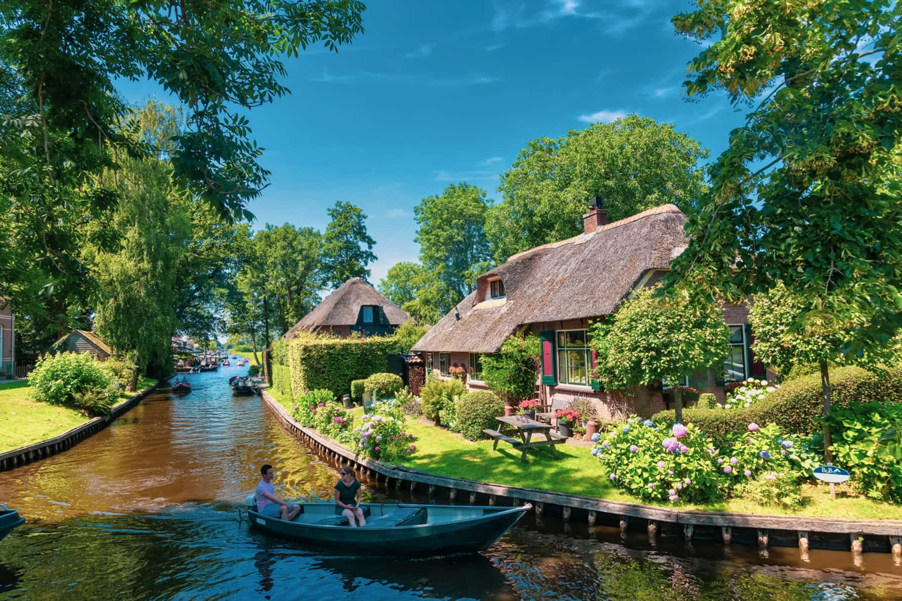 Bergen Op Zoom, canal, thatched-roof cottages, HD Desktop Wallpaper