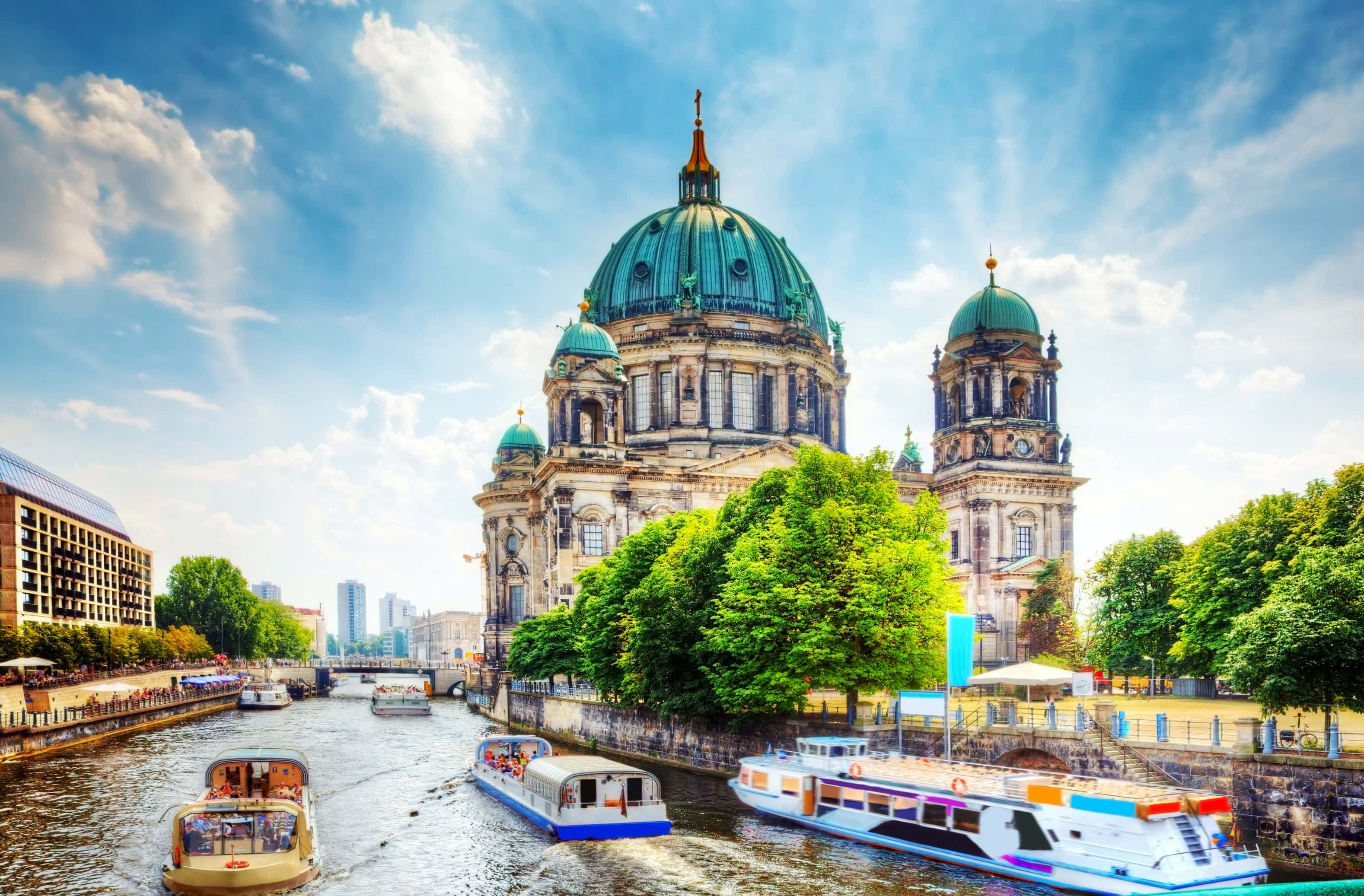 Berlin Cathedral, green domes, river, 2K Desktop Wallpaper